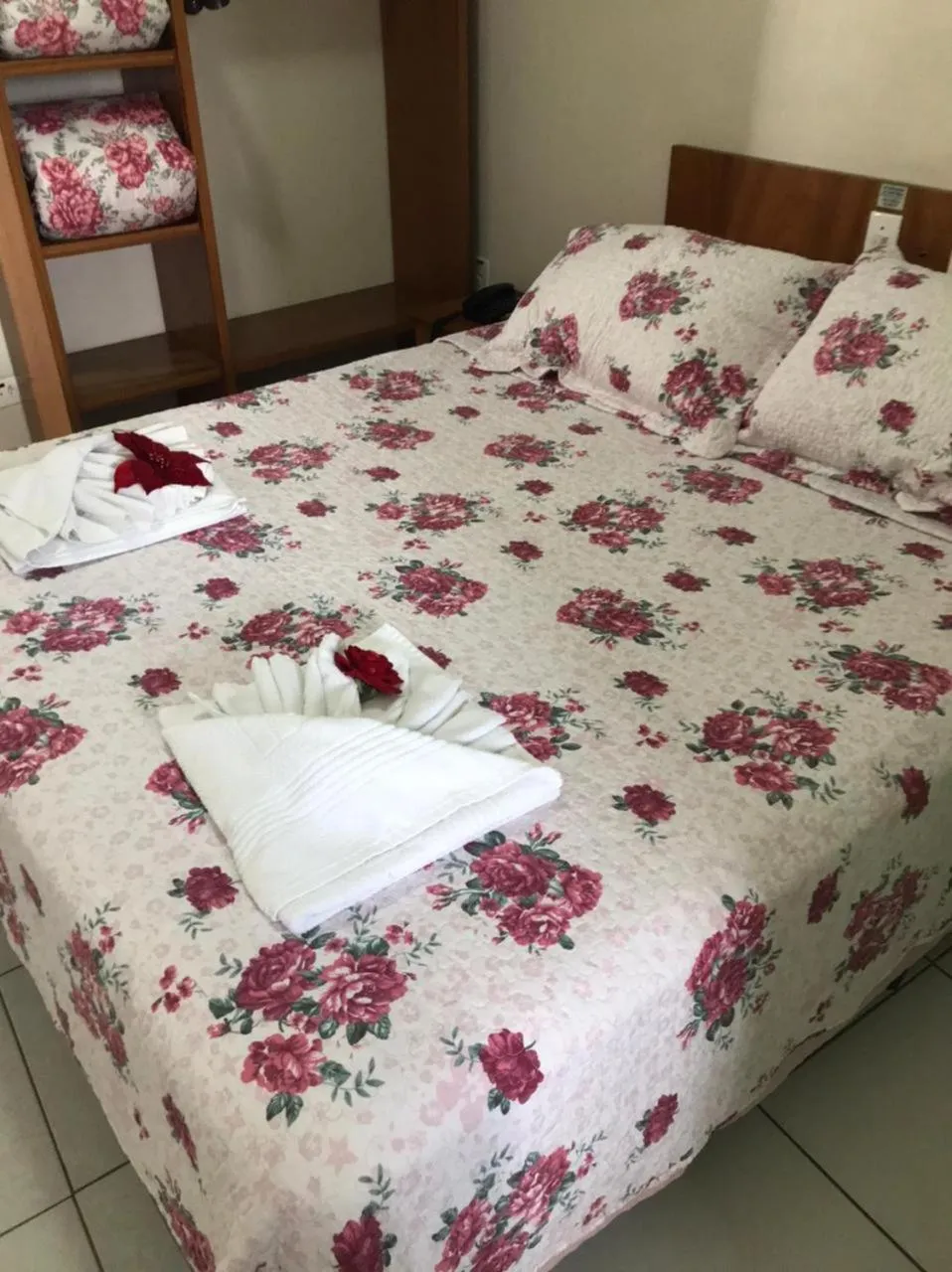 Bed in Ipê Guaru Hotel