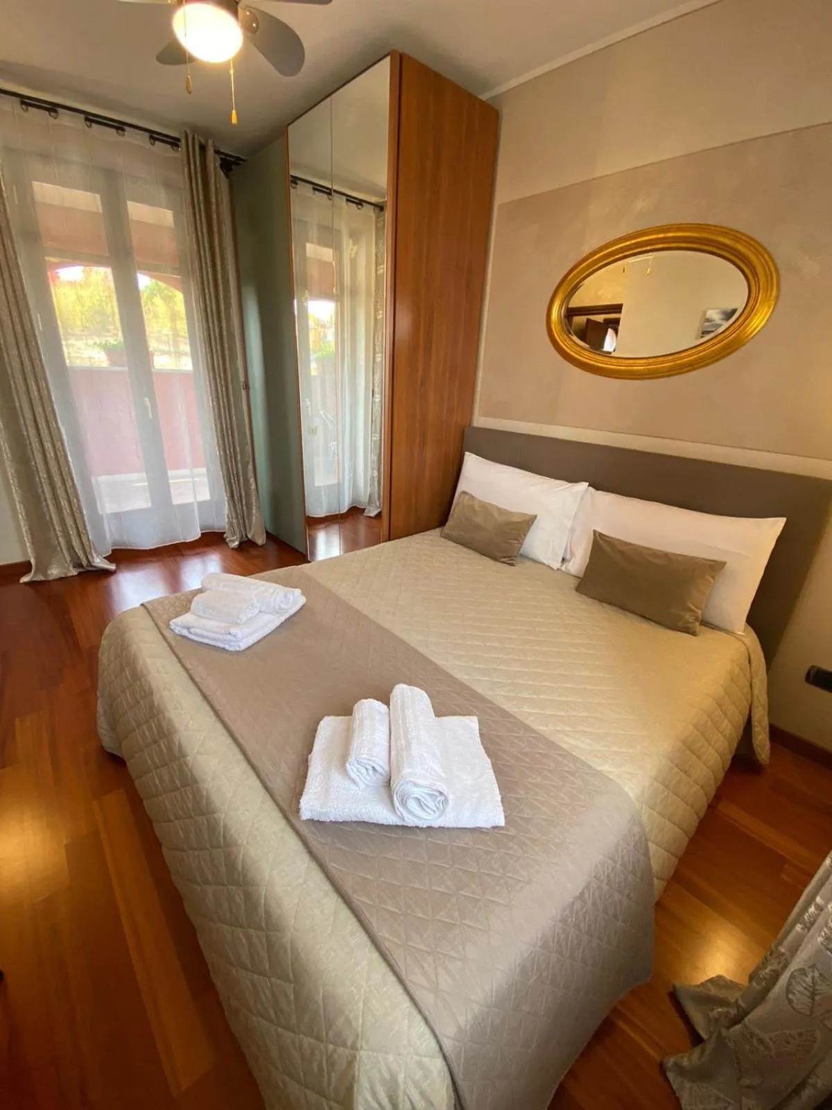 View (from property/room), Bed in Villa Laura B&B