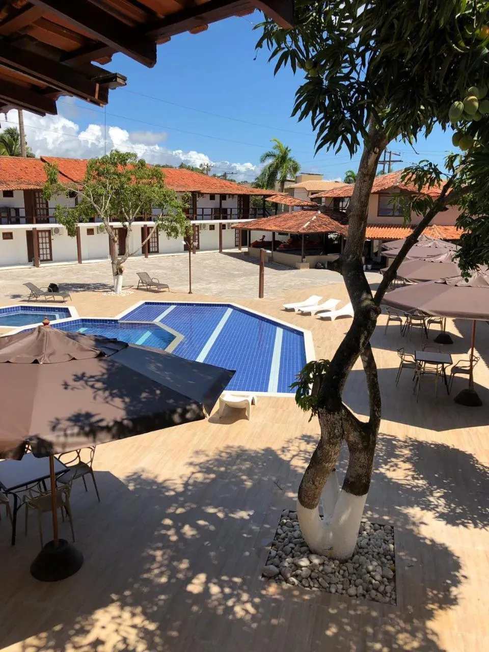 Pool view in Rede Andrade Estrela Dalva Praia Hotel