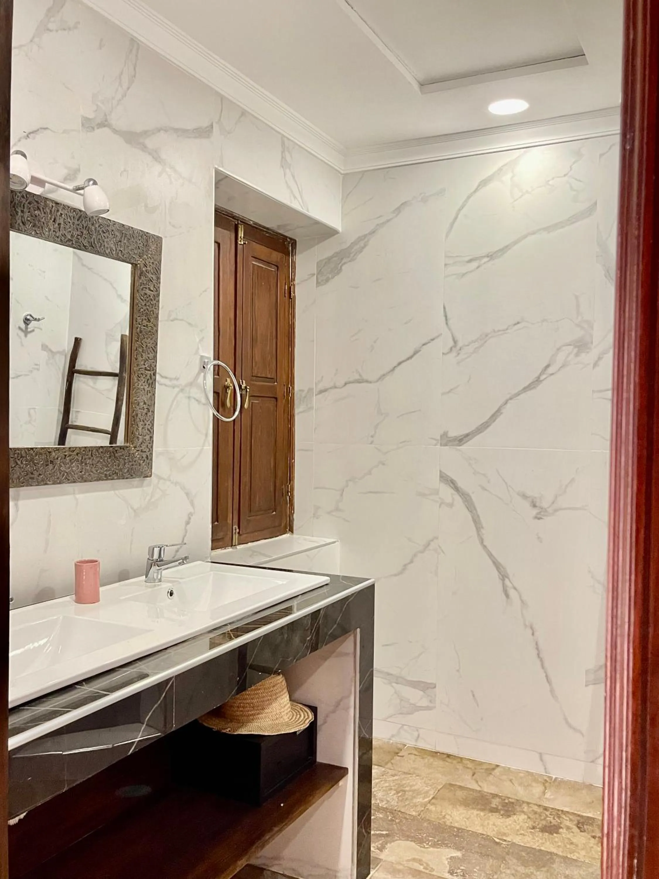 Shower in Riad Al Wafaa