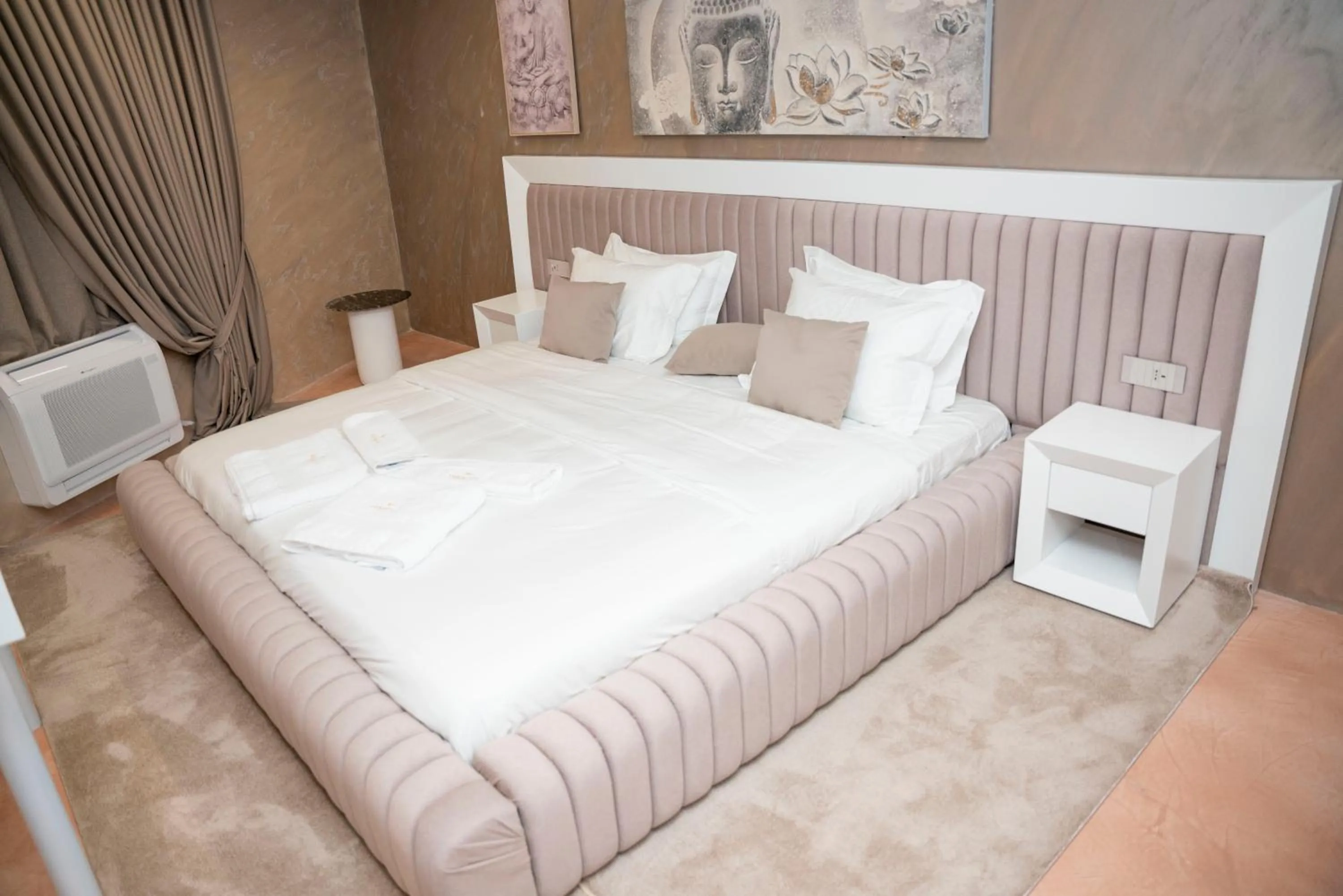 Bed in Hotel Pernoca