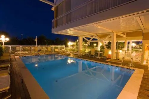 Swimming pool in Hotel Roma