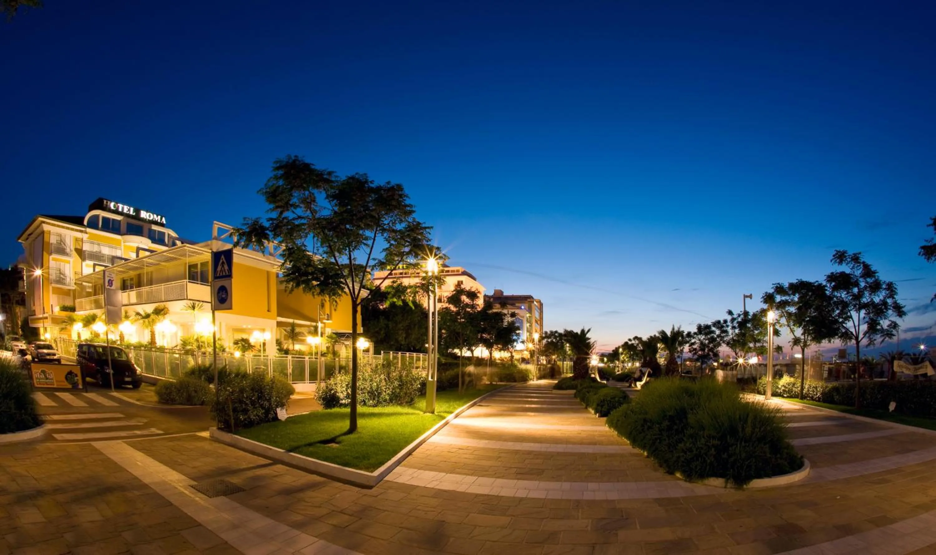 Facade/entrance in Hotel Roma