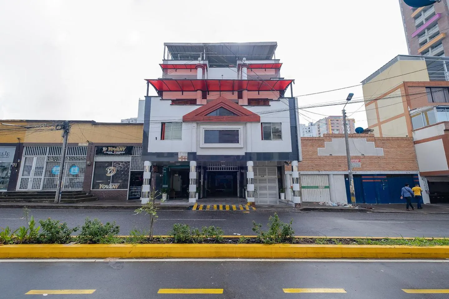Facade/entrance in Ayenda Castillo Real 1521