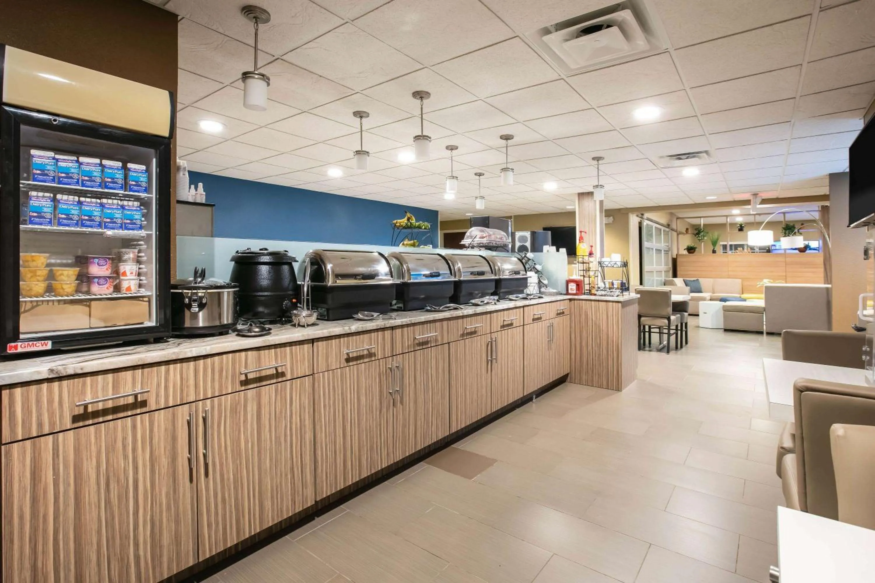 Breakfast in Microtel Inn and Suites Pecos