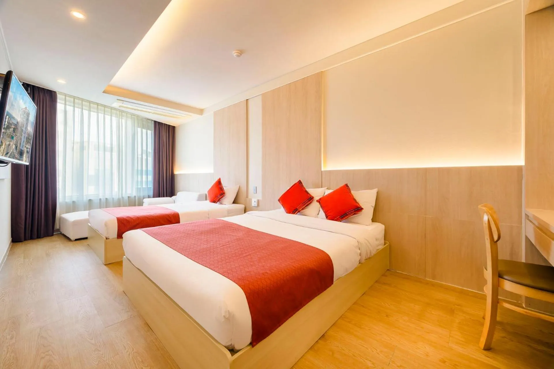 Bed in Shin Shin Hotel Jeju Worldcup