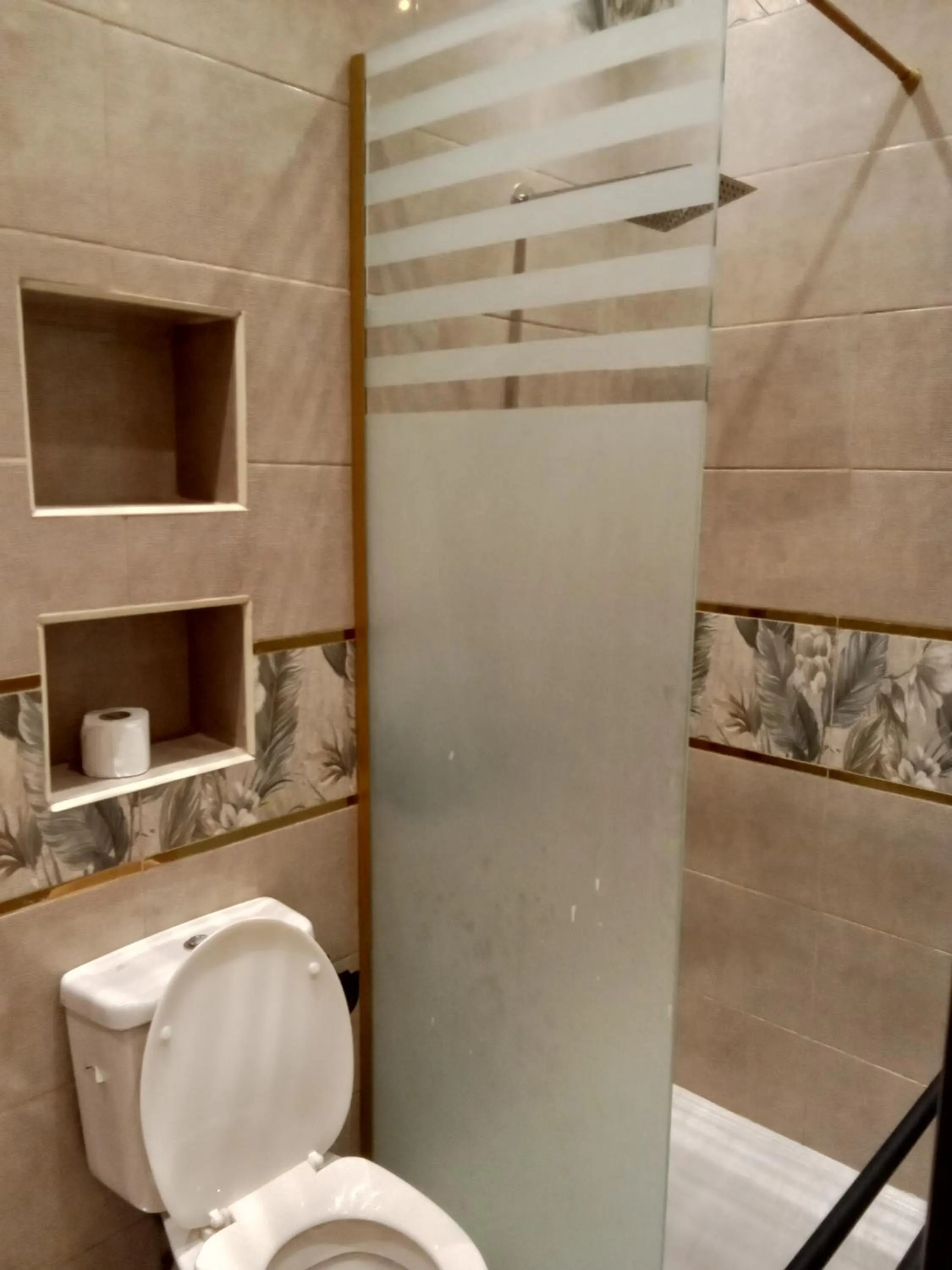 Bathroom in New Panorama Inn