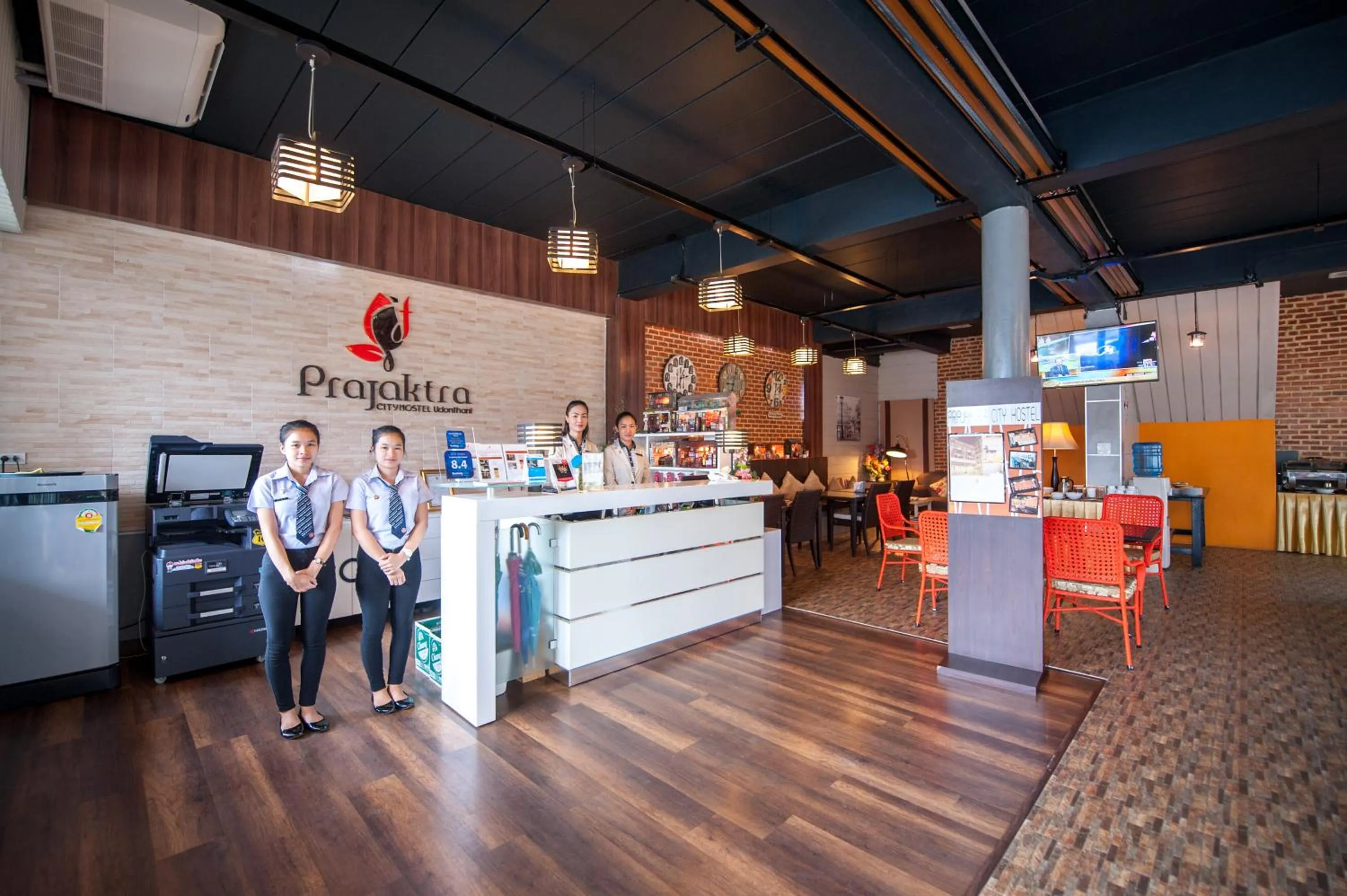 Prajaktra City Hostel