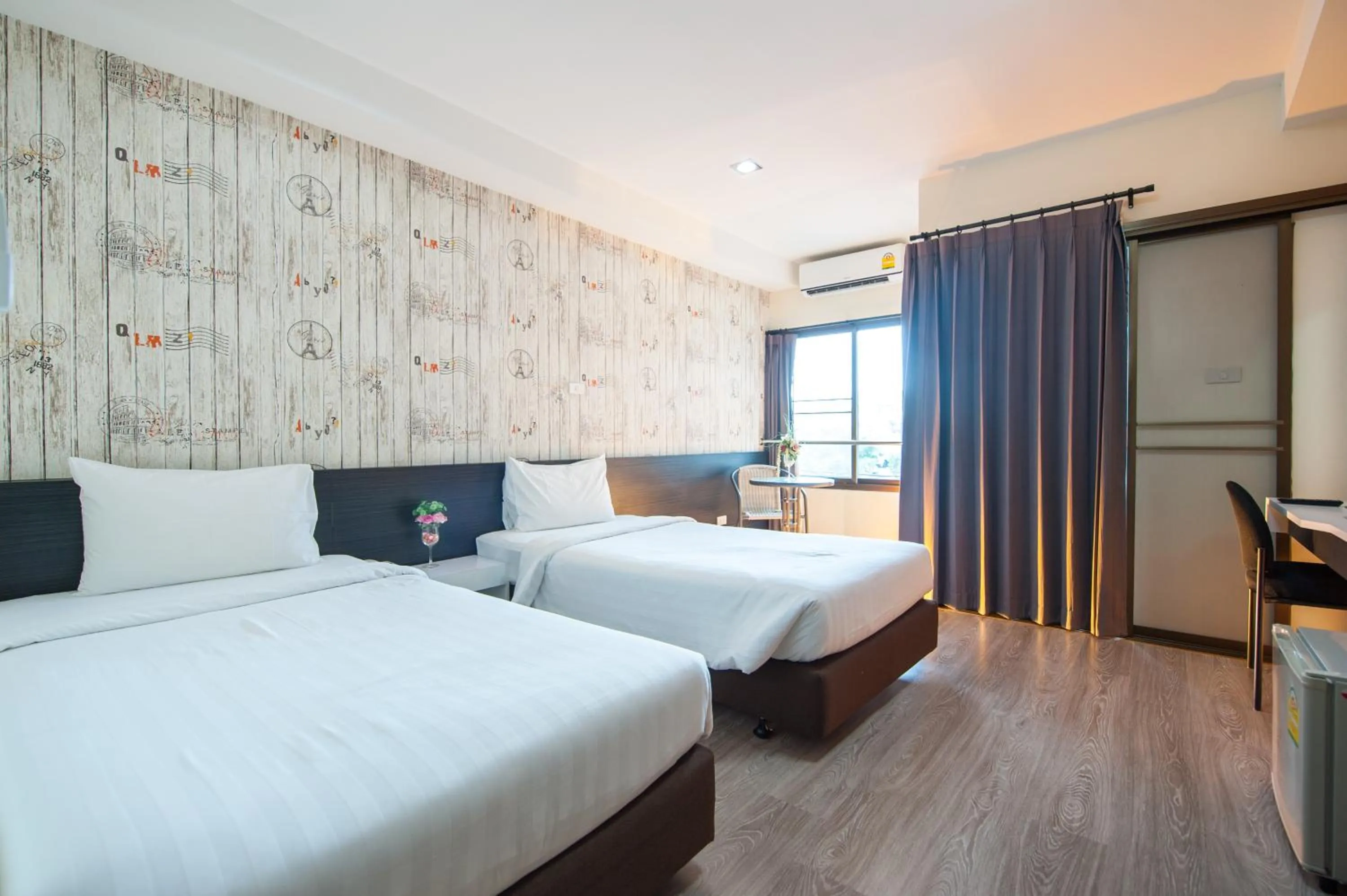 Bed in Prajaktra City Hostel