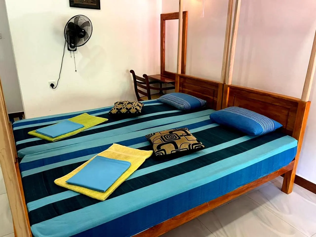 Bed in La Safari Inn Tissamaharama