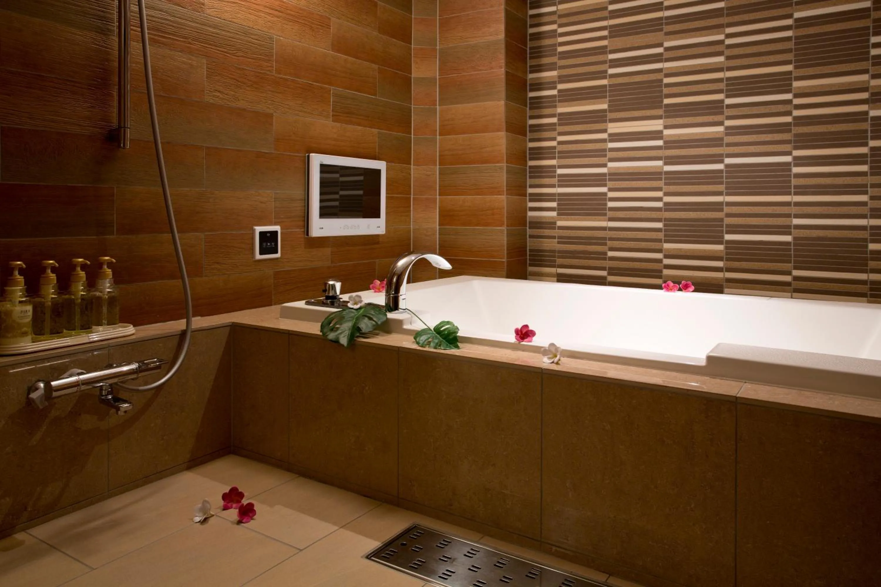 Hotel and Spa Lotus Modern (Adult Only)