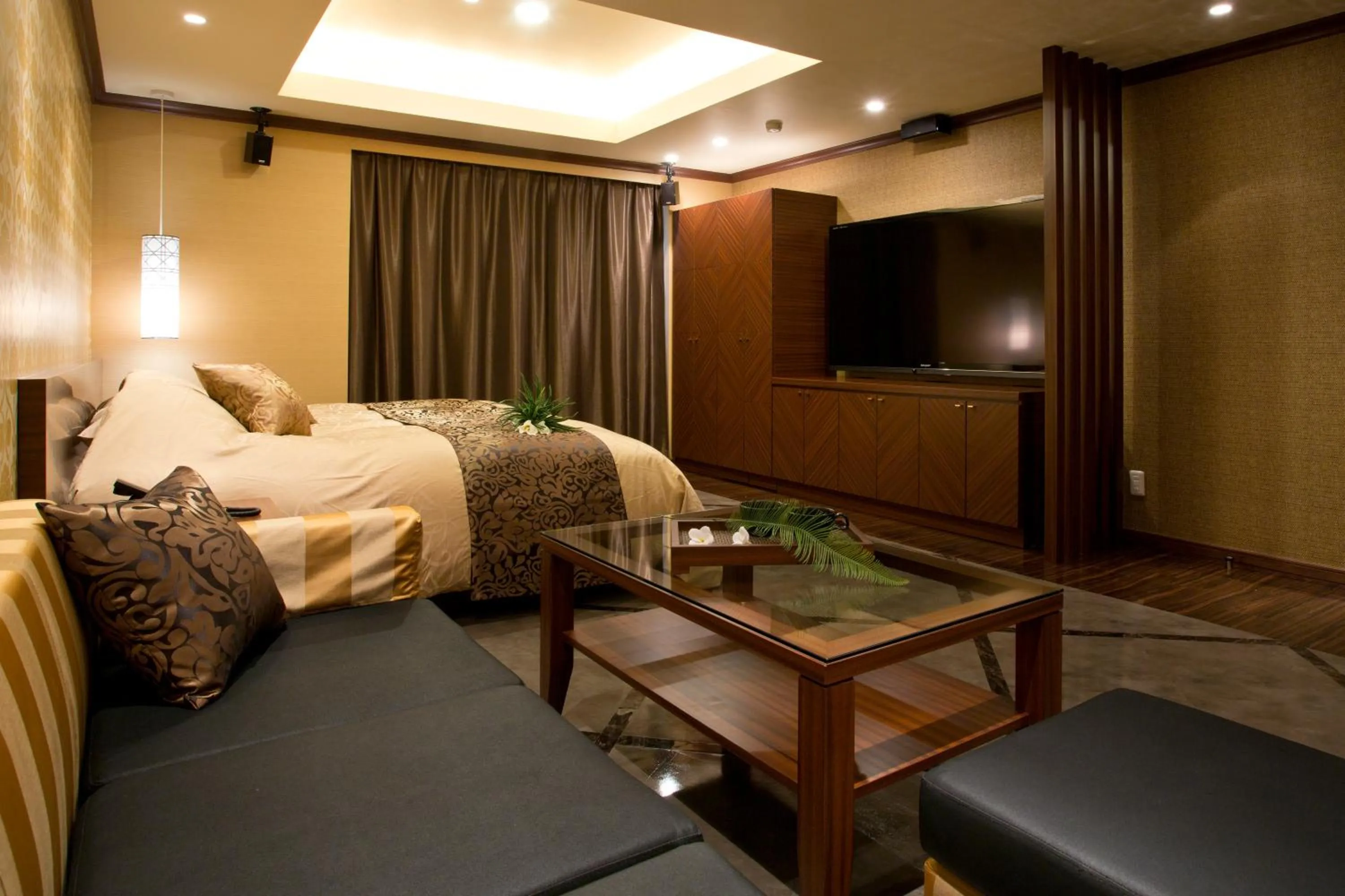 Hotel and Spa Lotus Modern (Adult Only)