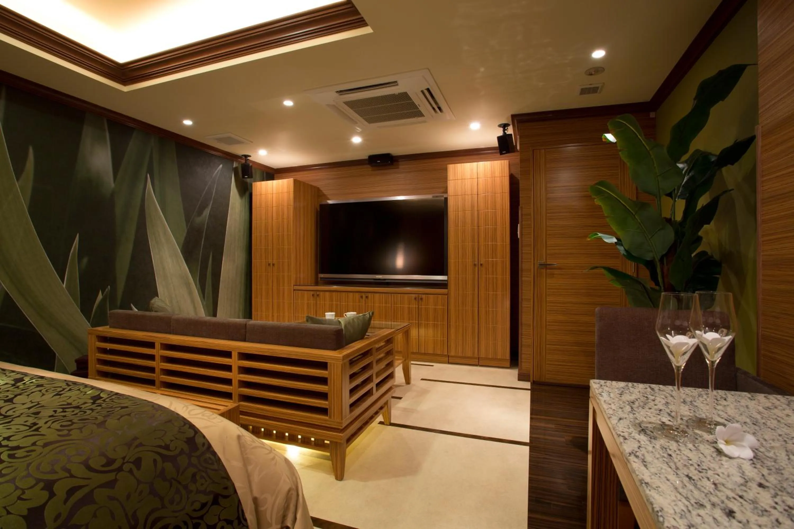 Hotel and Spa Lotus Modern (Adult Only)