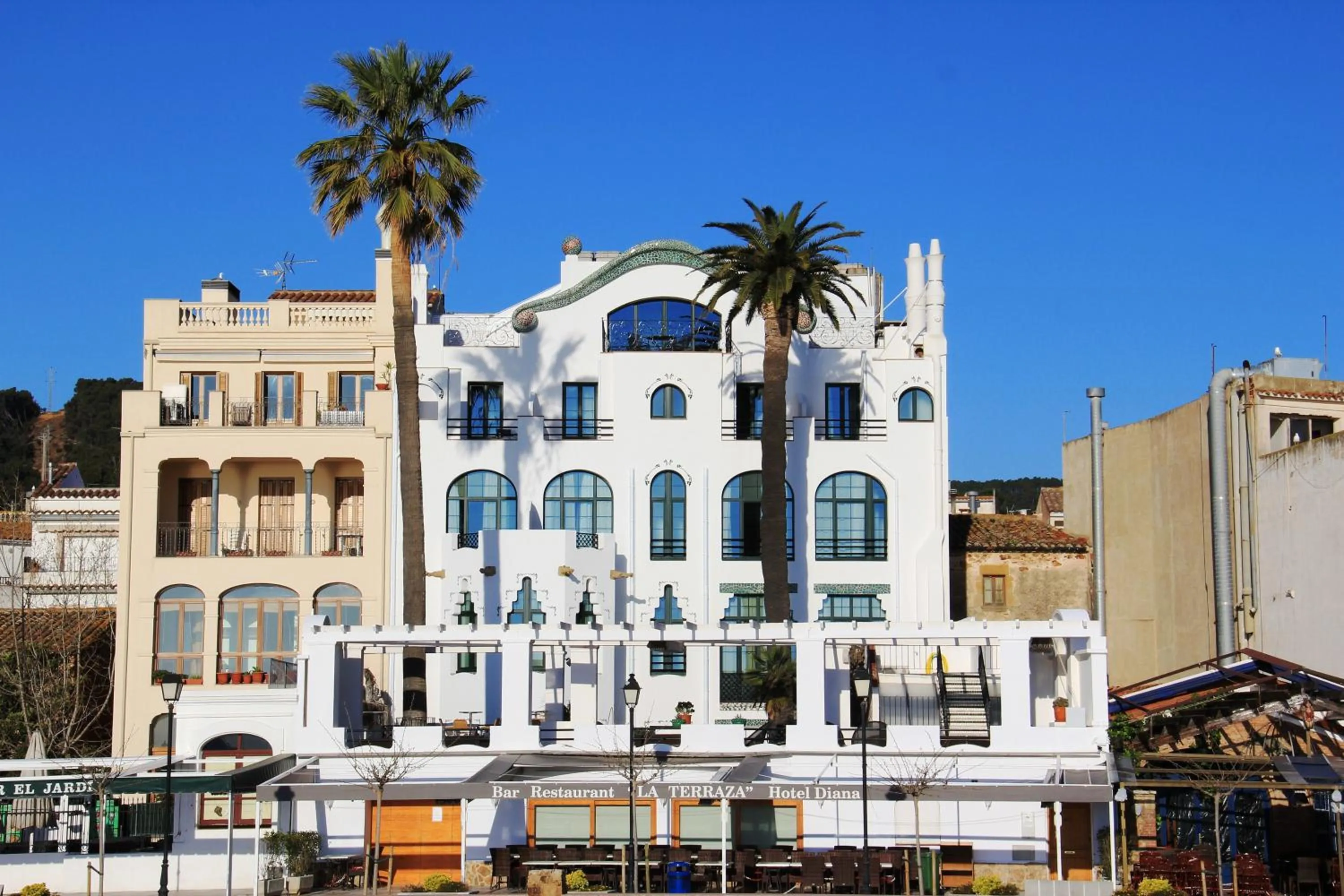 Facade/entrance in Hotel Diana