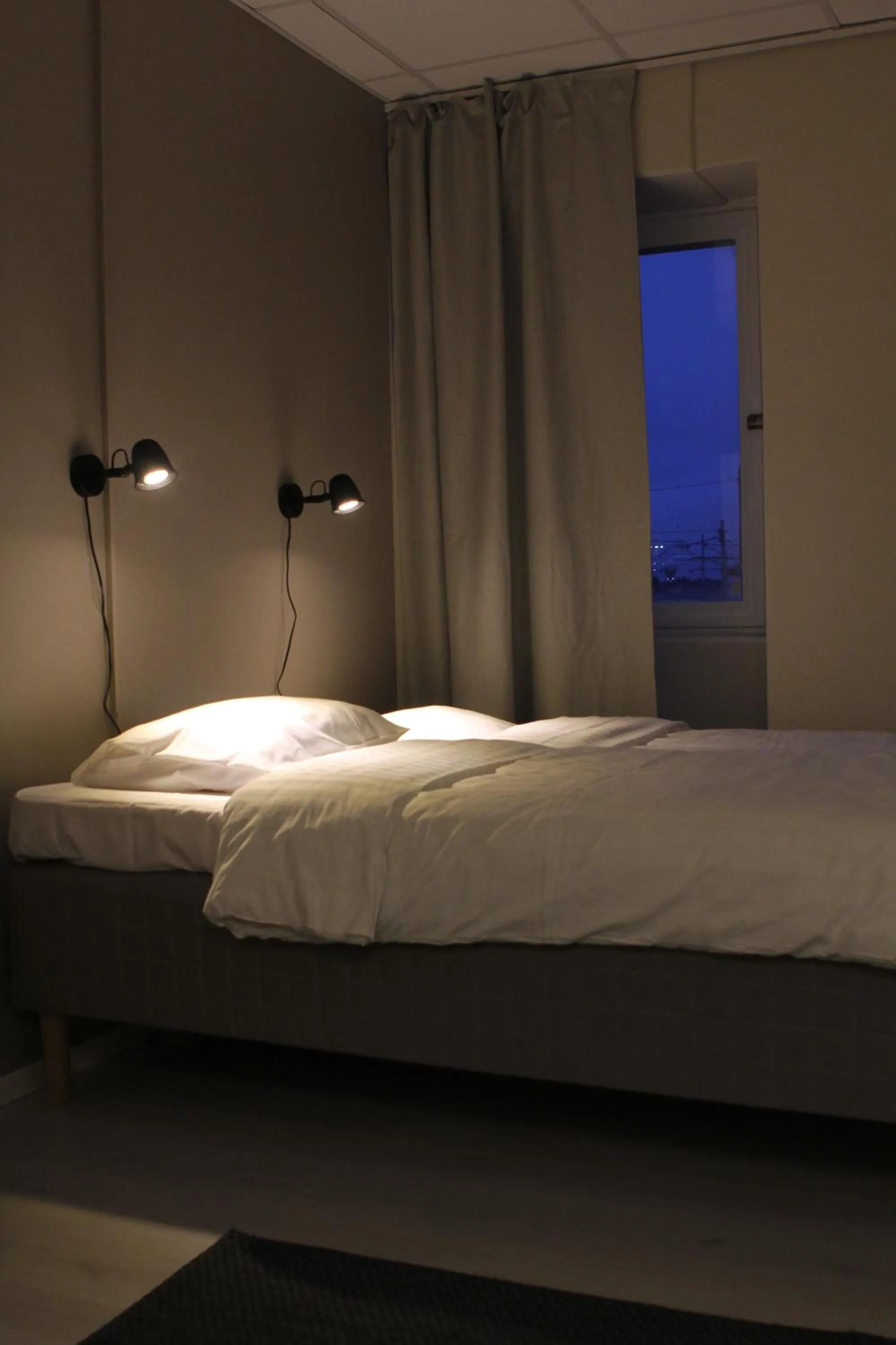 Bed in Hotell Bromma