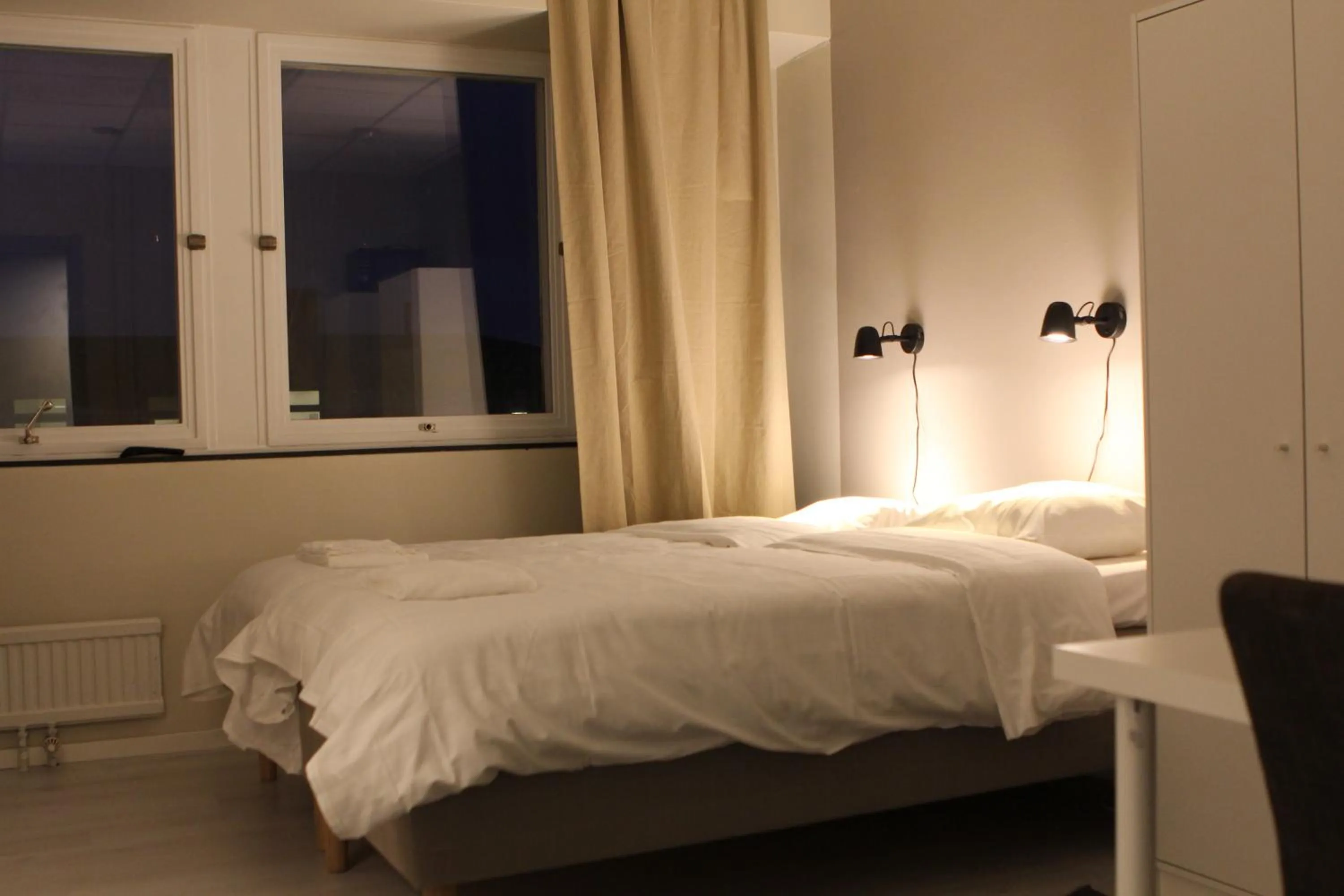Bed in Hotell Bromma