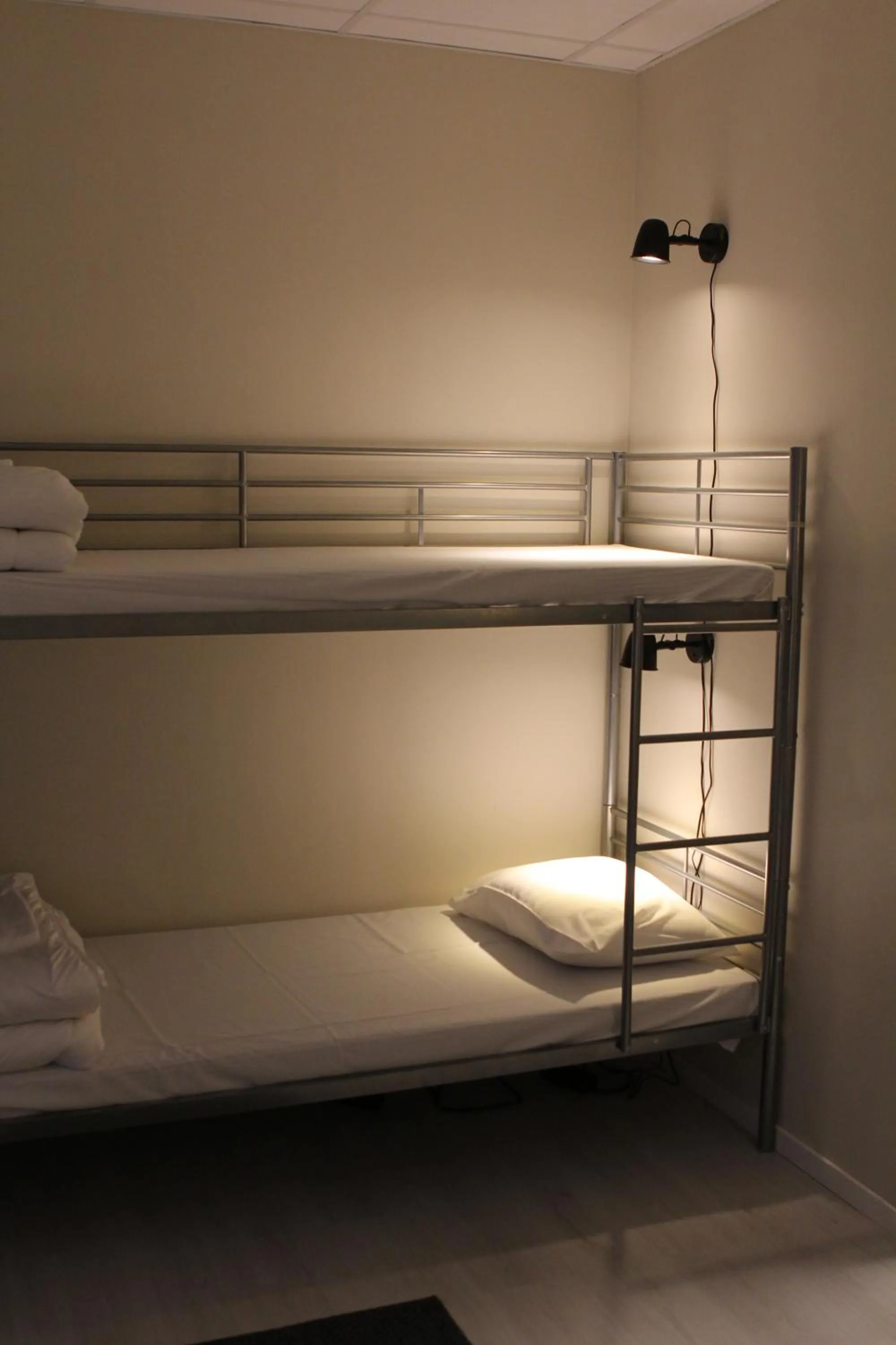 bunk bed, Bed in Hotell Bromma