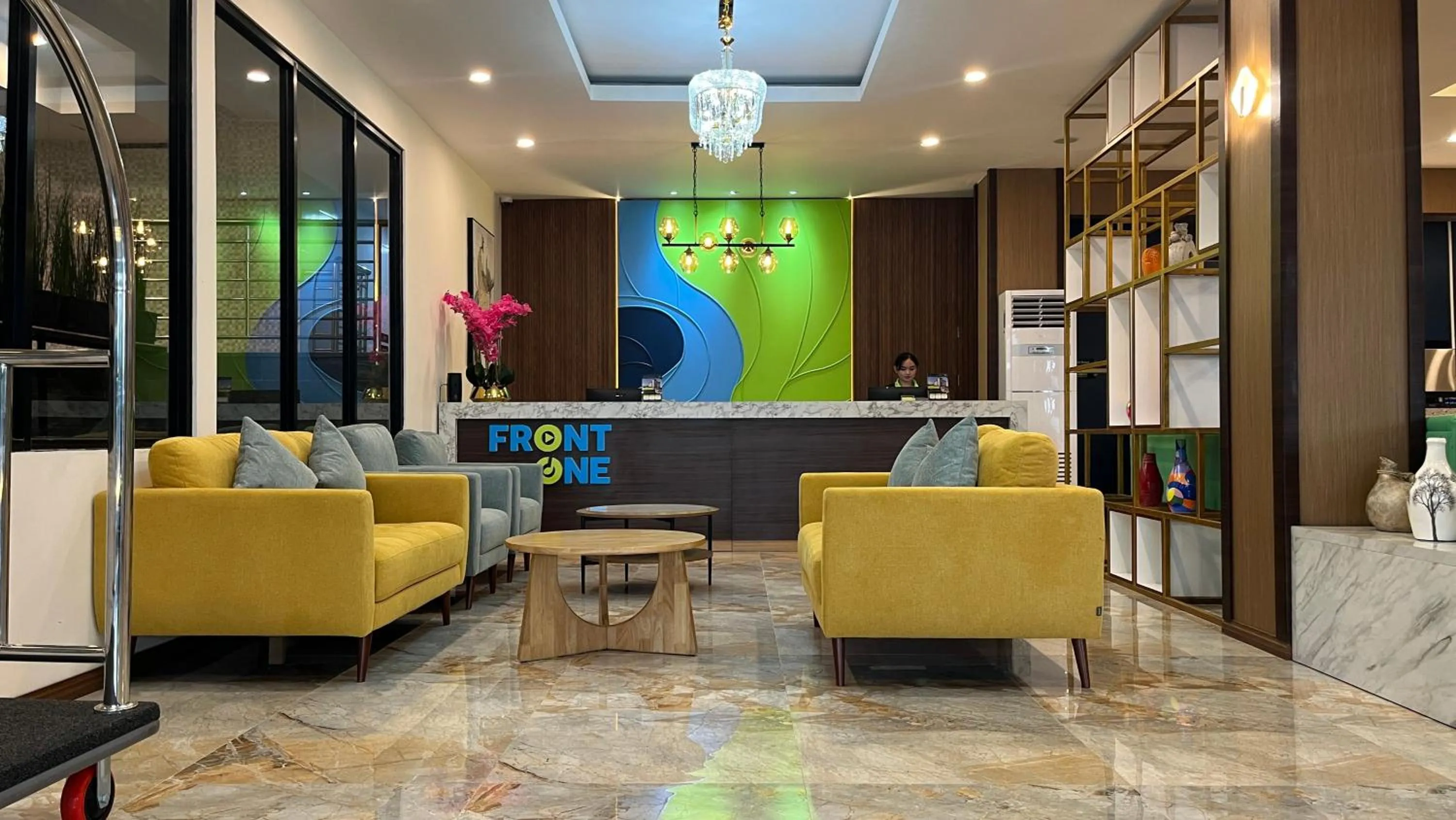 Lobby or reception in Front One Boutique Adria Boyolali