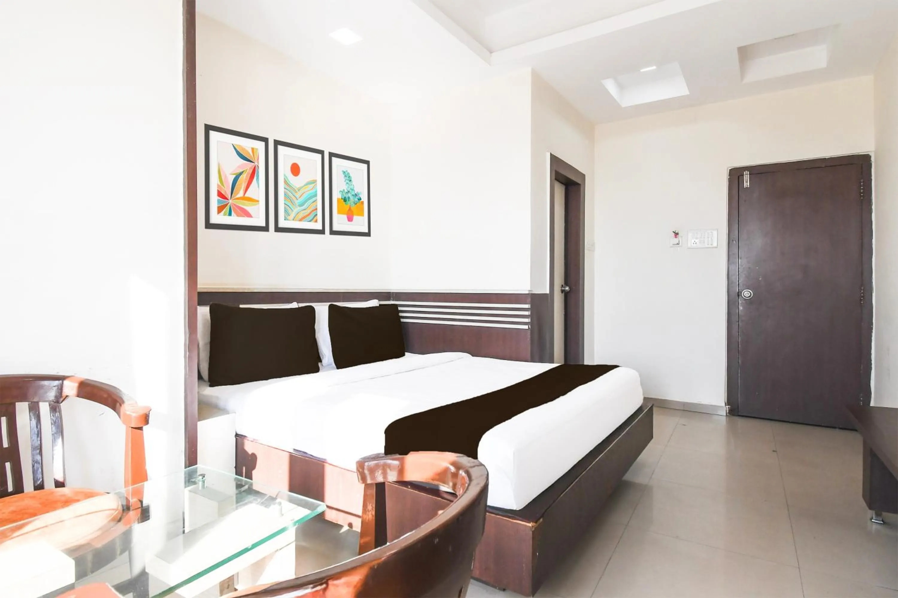 Bedroom, Bed in Hotel O Park Street Inn