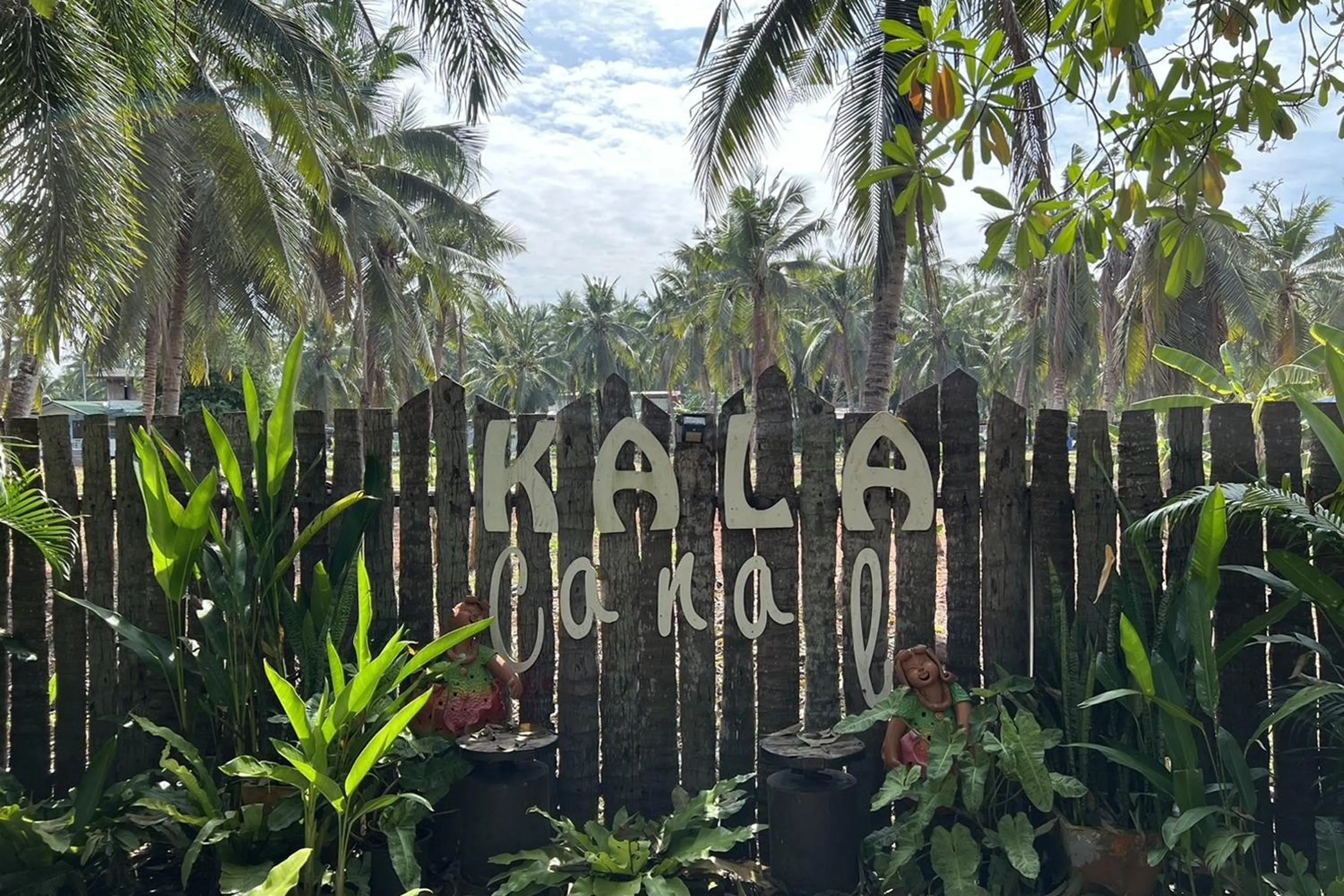 Property building in Kalacanal resort