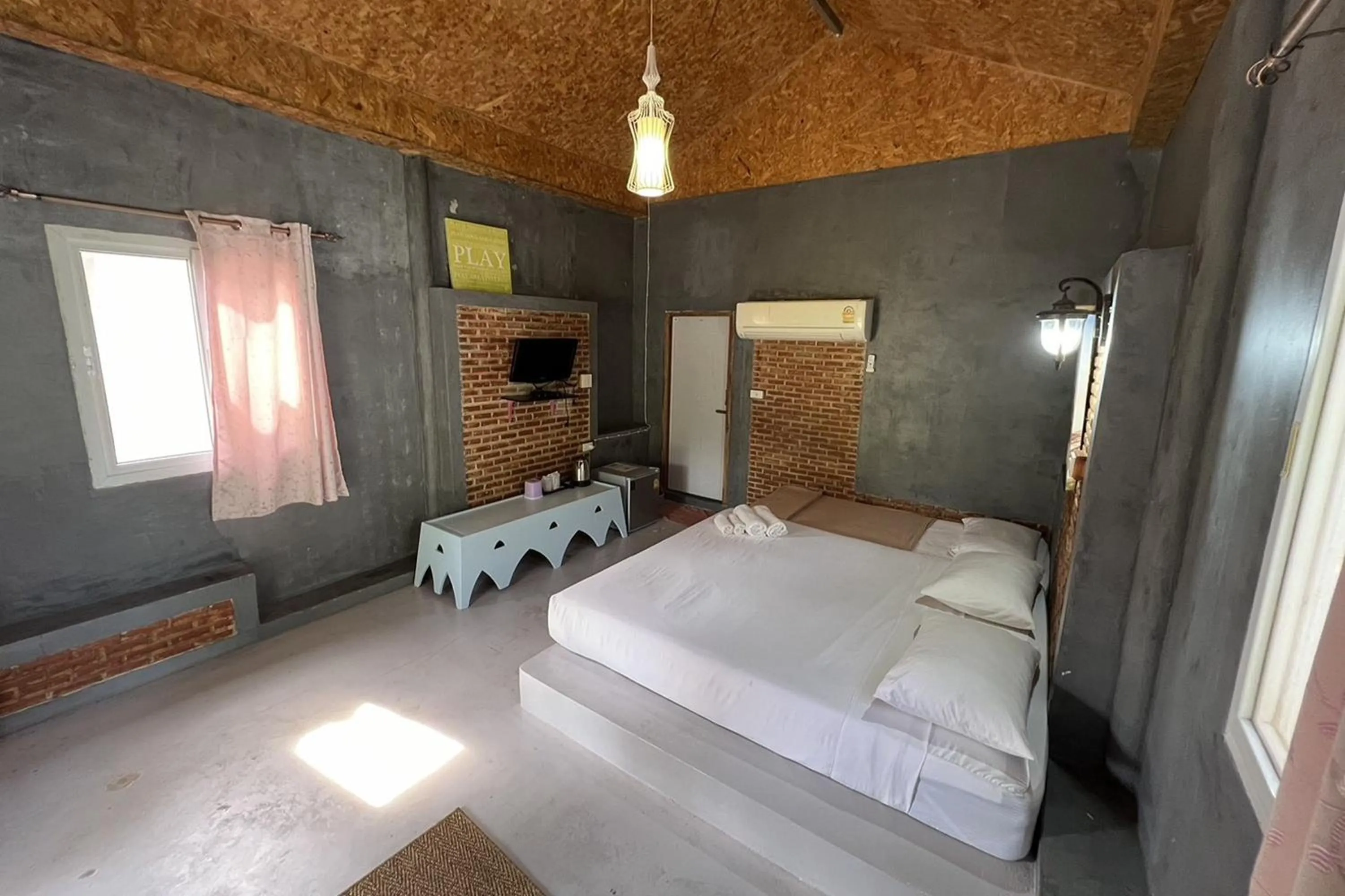 Bed in Kalacanal resort