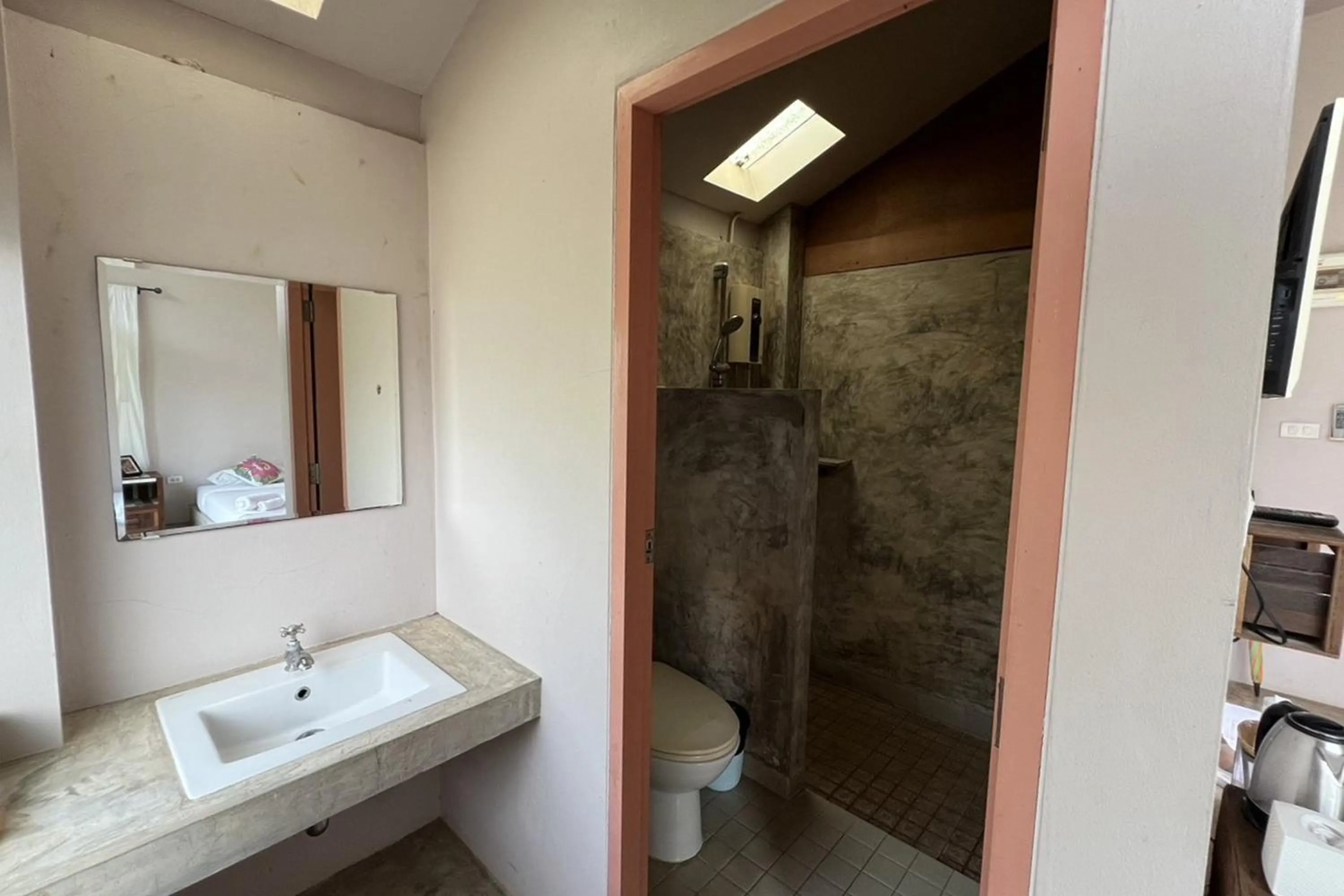 Bathroom in Kalacanal resort