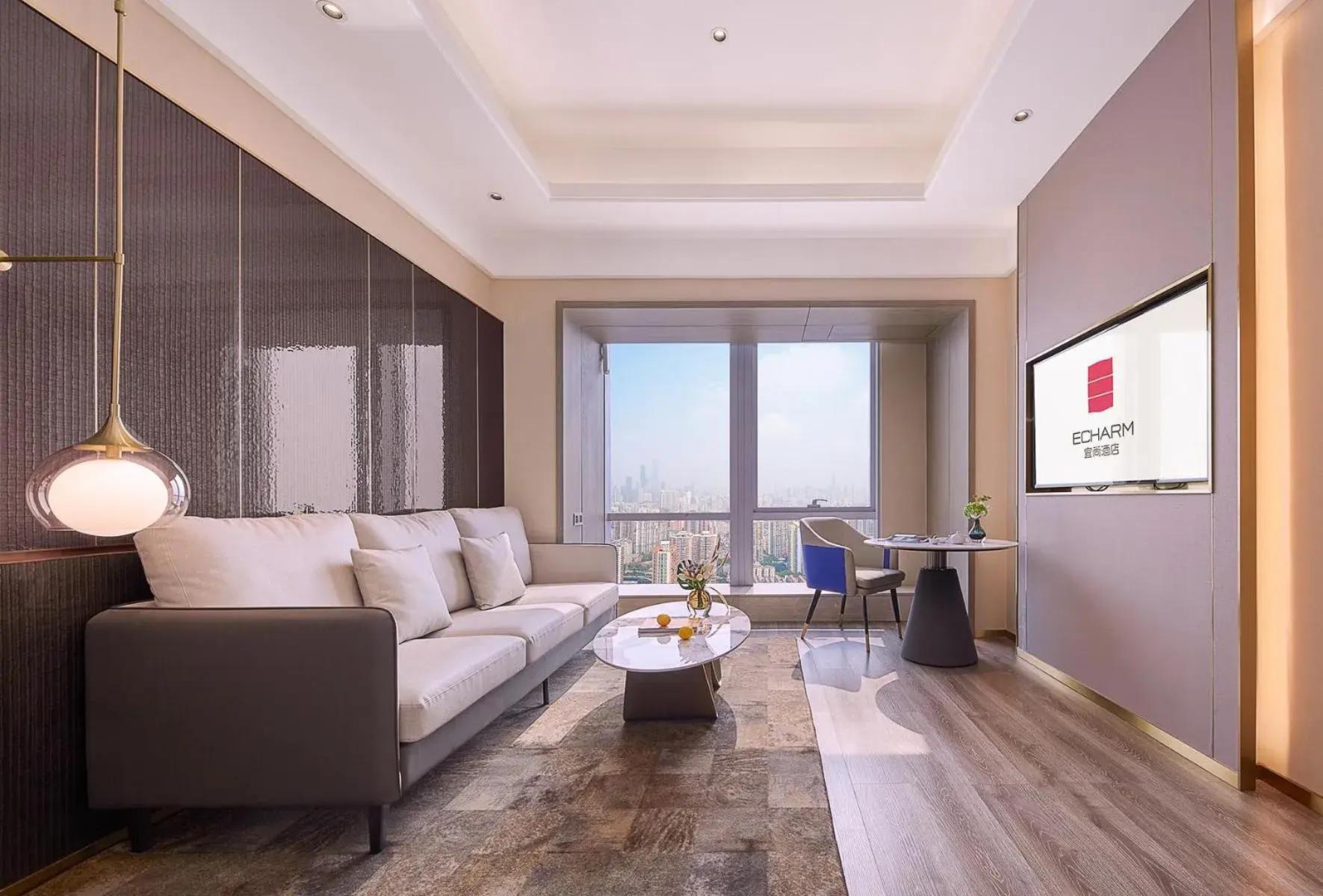 Deluxe Executive City View Suite in Echarm plus International Hotel Guangzhou Changgang Metro Station Branch - Free Shuttle Bus to Canton Fair Complex During Canton Fair Period Deluxe Executive City View Suite in Echarm plus International Hotel Guangzhou Changgang Metro Station Branch - Free Shuttle Bus to Canton Fair Complex During Canton Fair Period