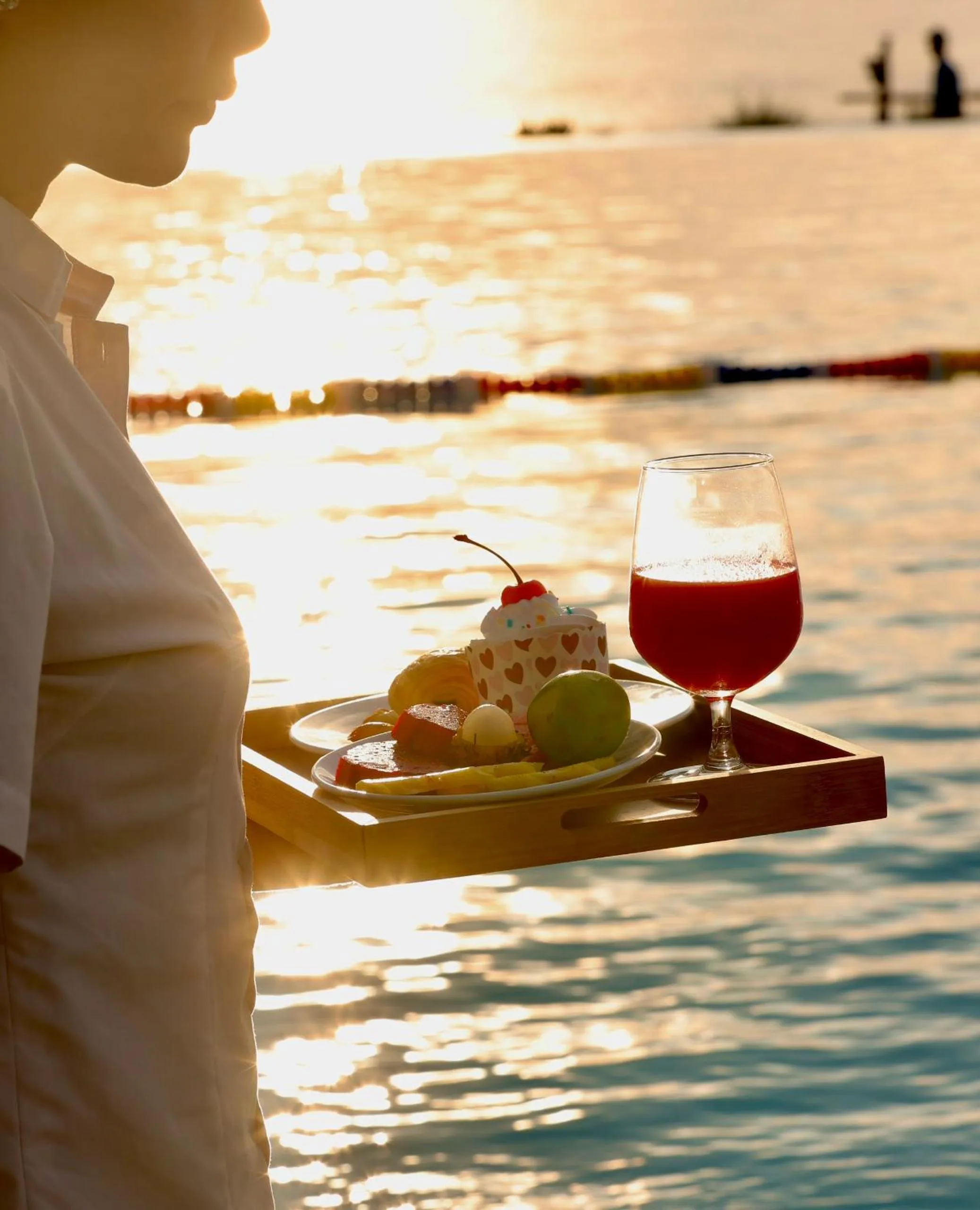 Food in Langco Bay Retreat