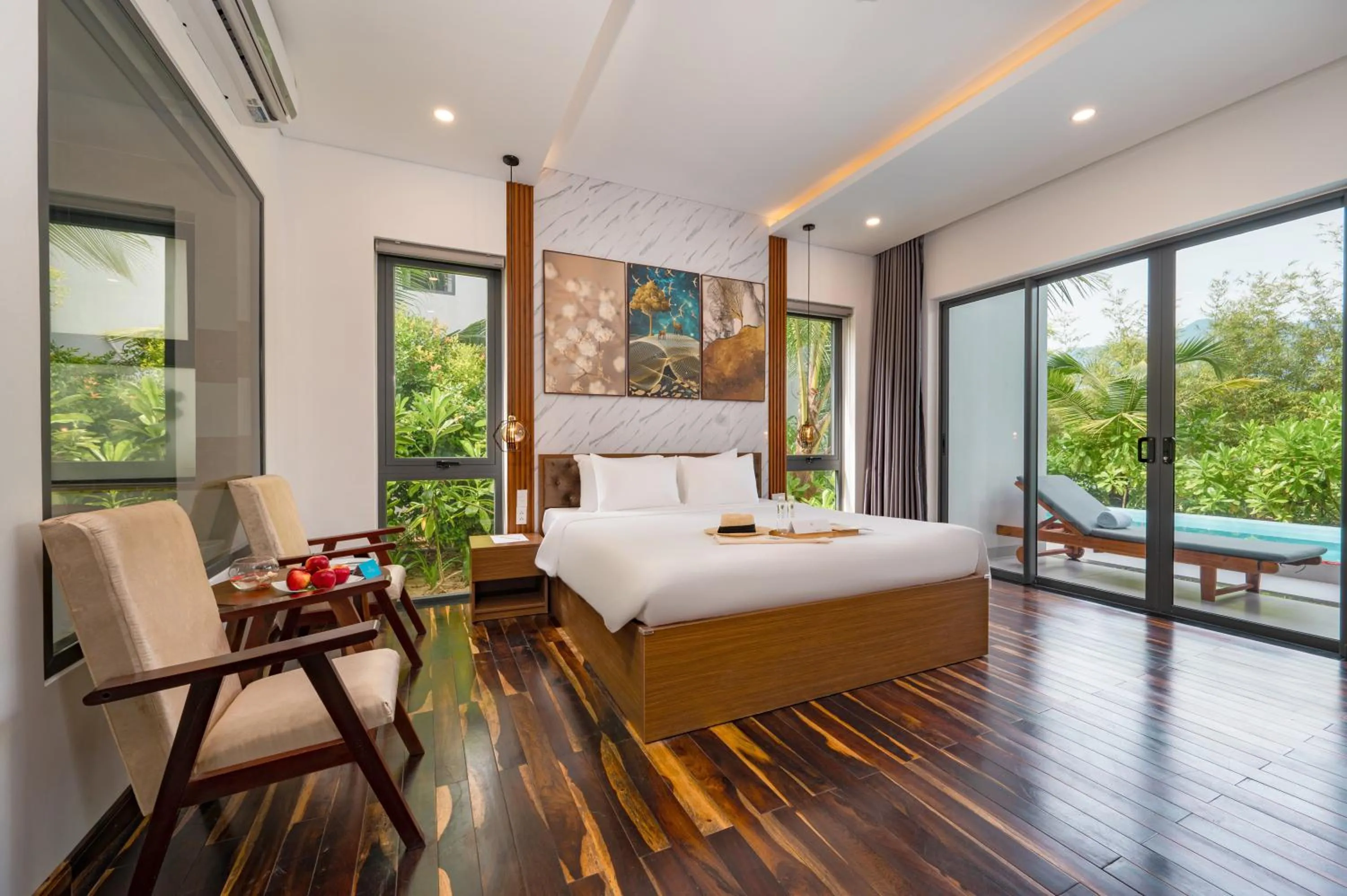 Bed in Langco Bay Retreat