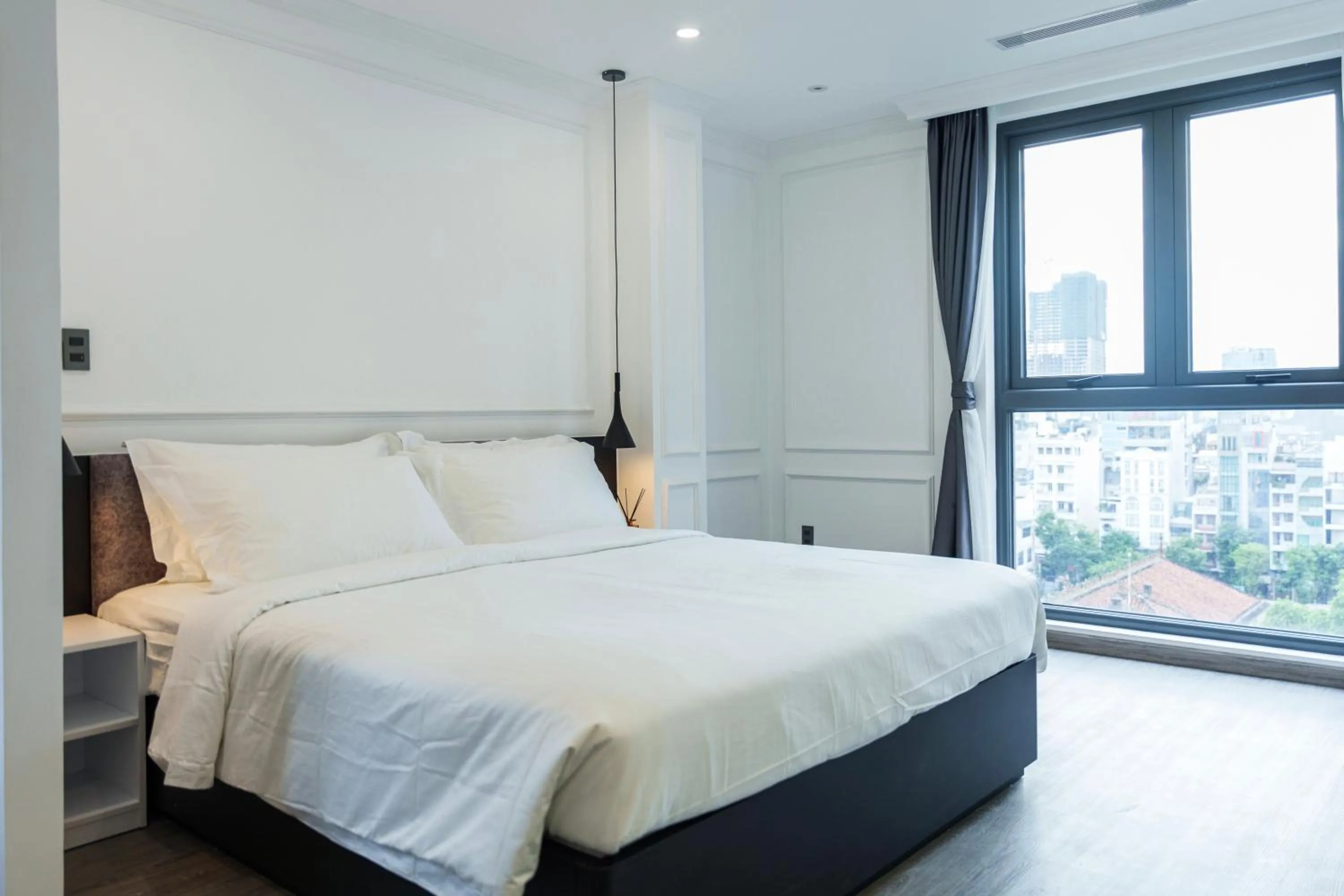 Bed in CityHouse- El Pino Realm at Metro Ben Thanh Market