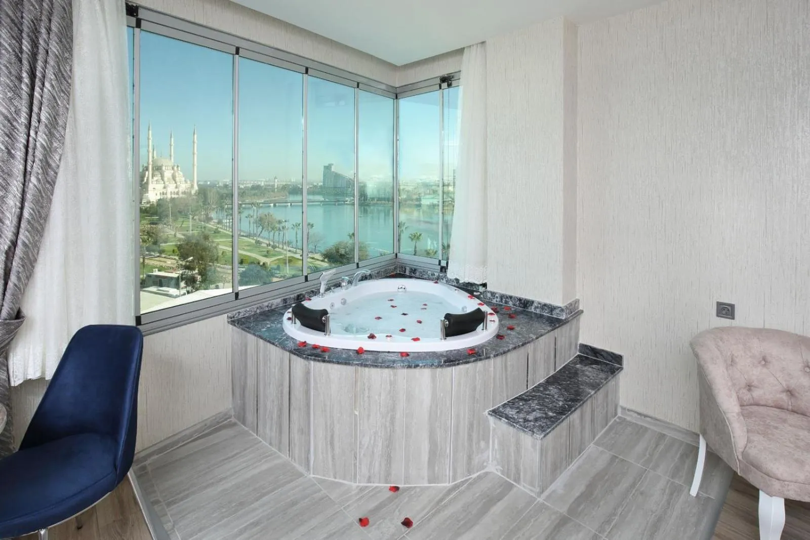 Adana Taşköprü Hotel