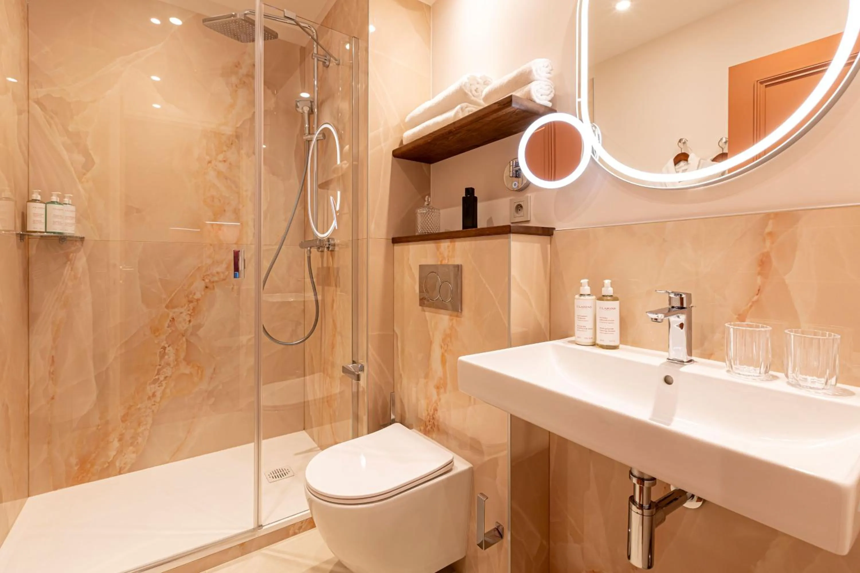 Shower in Villa SoPi Appart'Hotel by Patrick Hayat