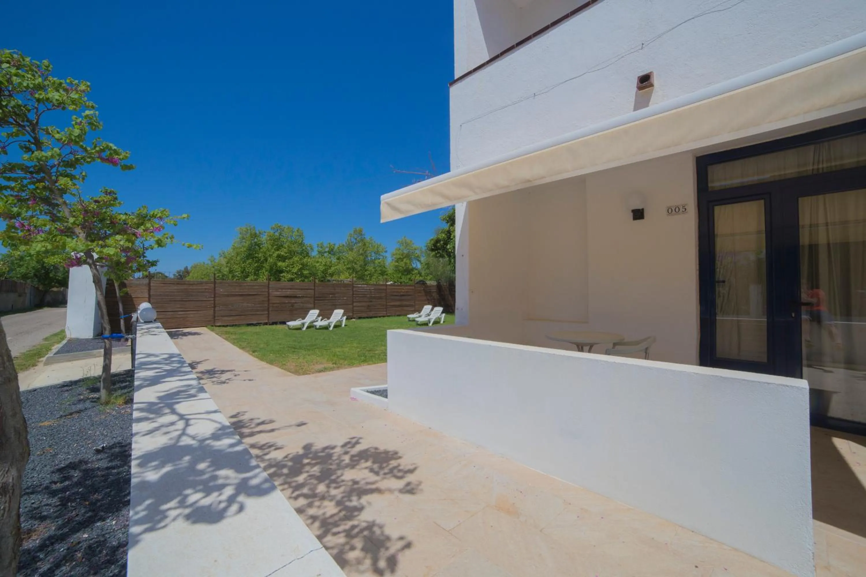 Casa Del Mar Hotel & Apartaments