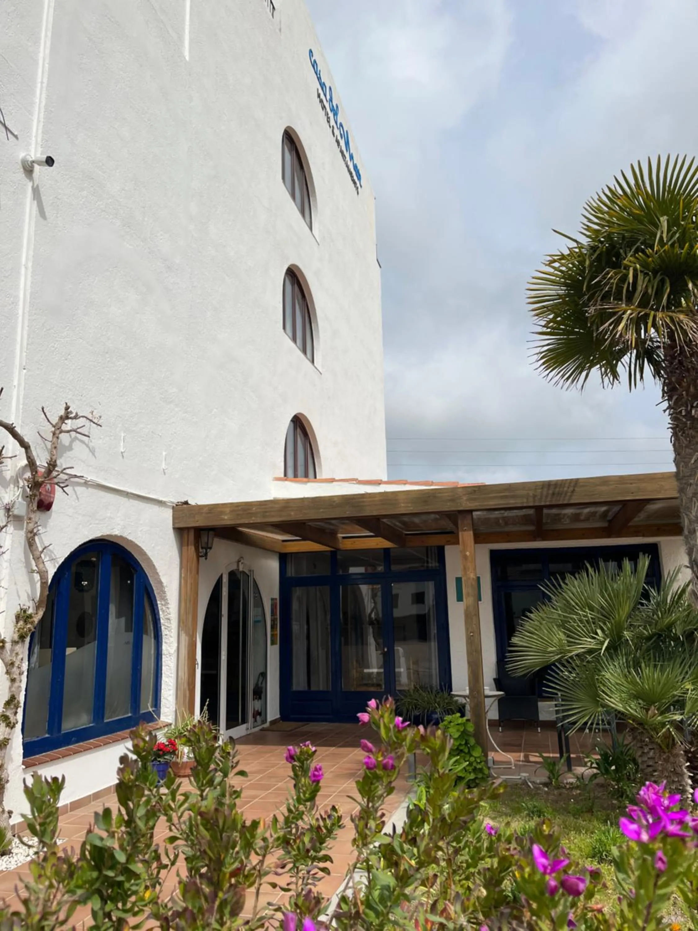 Casa Del Mar Hotel & Apartaments