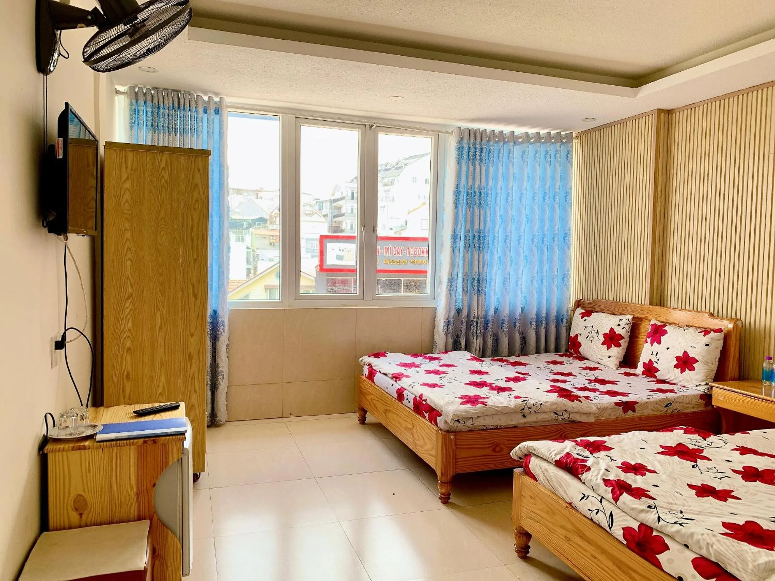 Bed in Hoang Nguyen Hotel