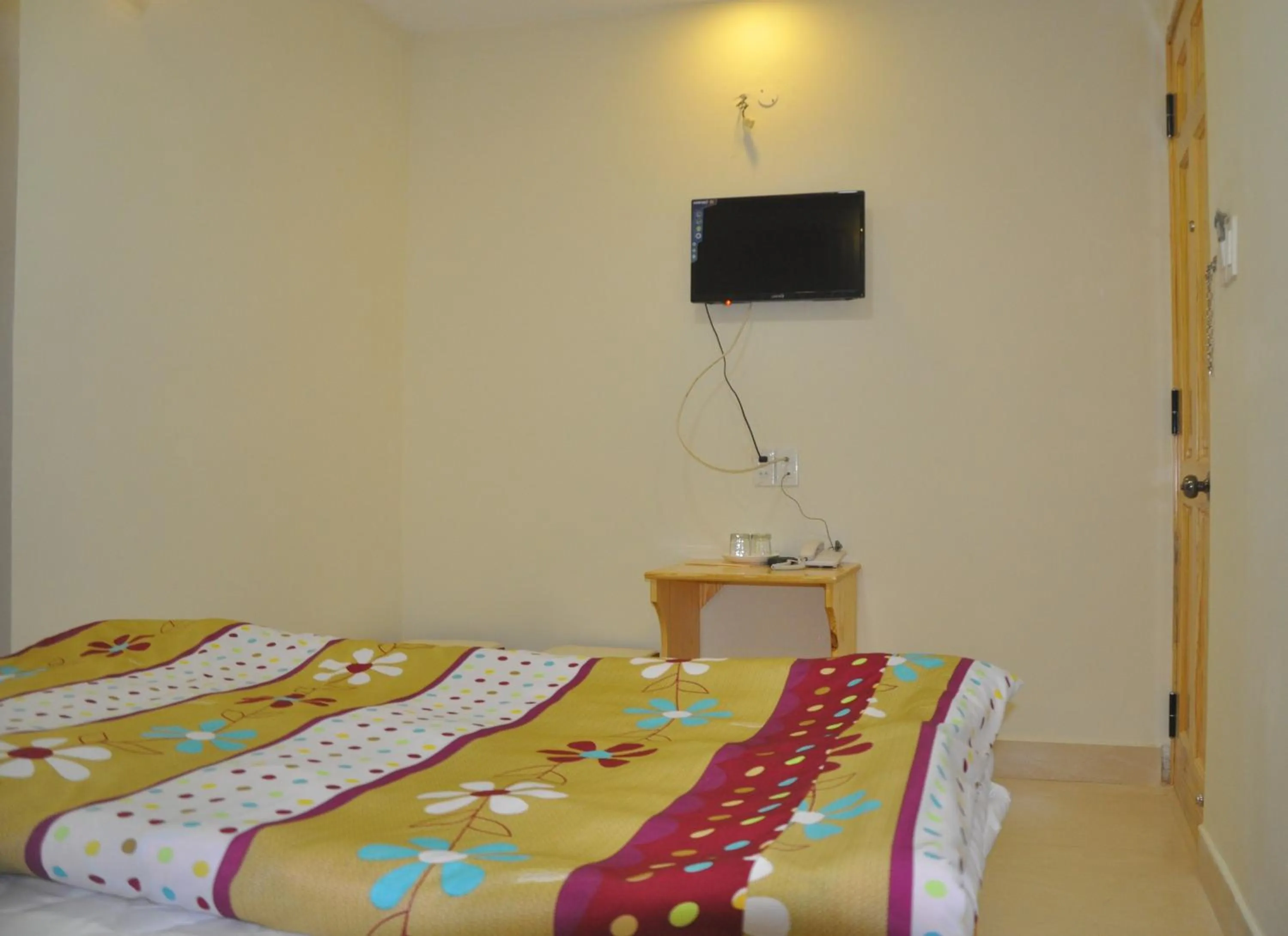 Bed in Hoang Nguyen Hotel