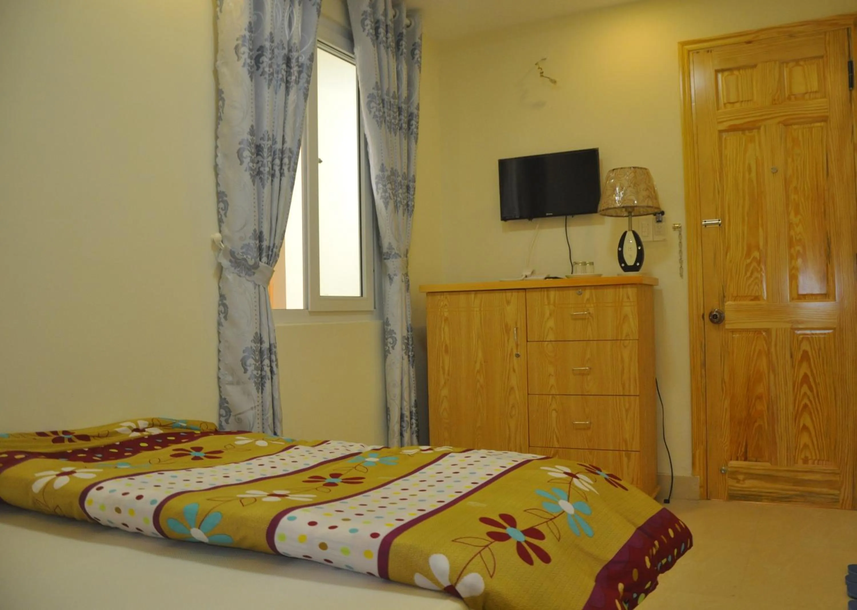 Bed in Hoang Nguyen Hotel