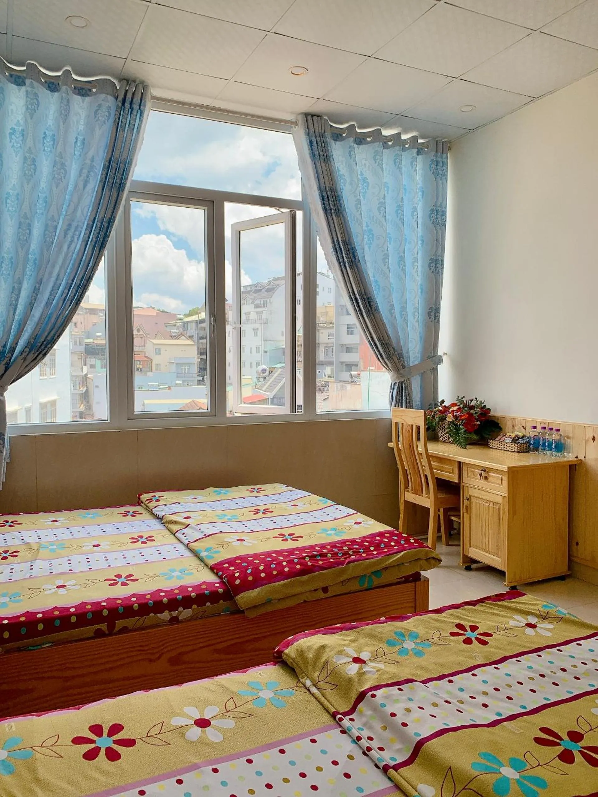 Bedroom, Bed in Hoang Nguyen Hotel