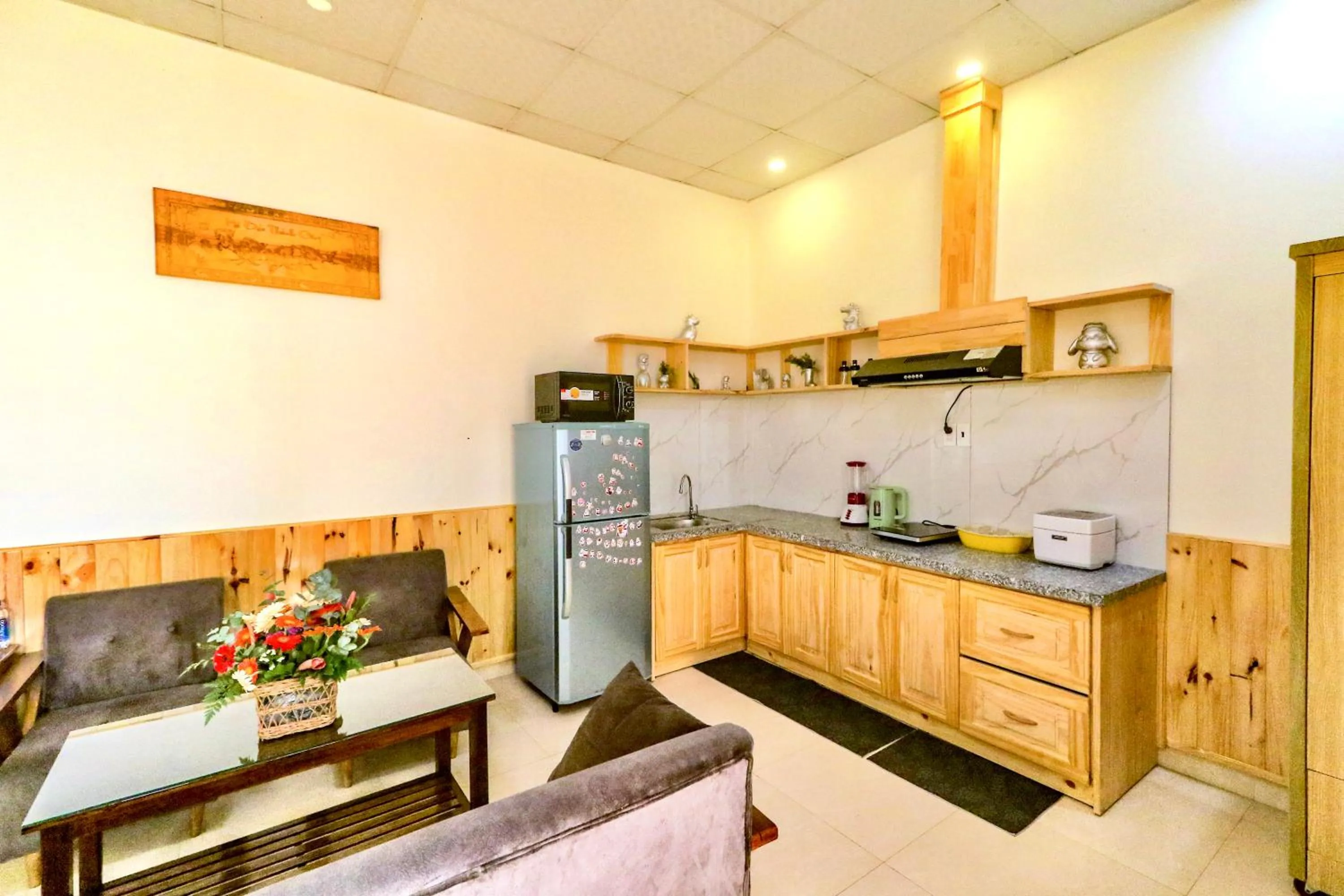 Seating area in Hoang Nguyen Hotel