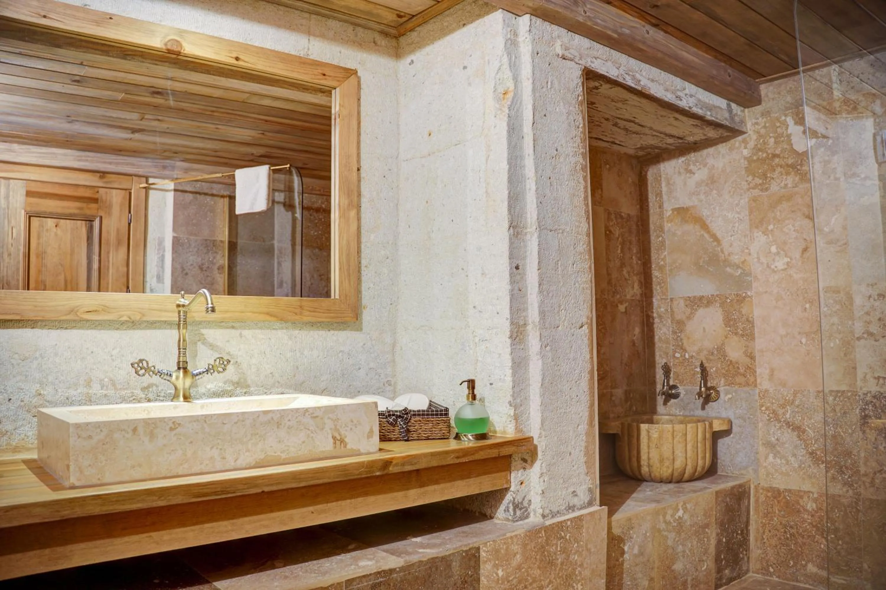 Shower in Cappadocia Alfa Cave Hotel