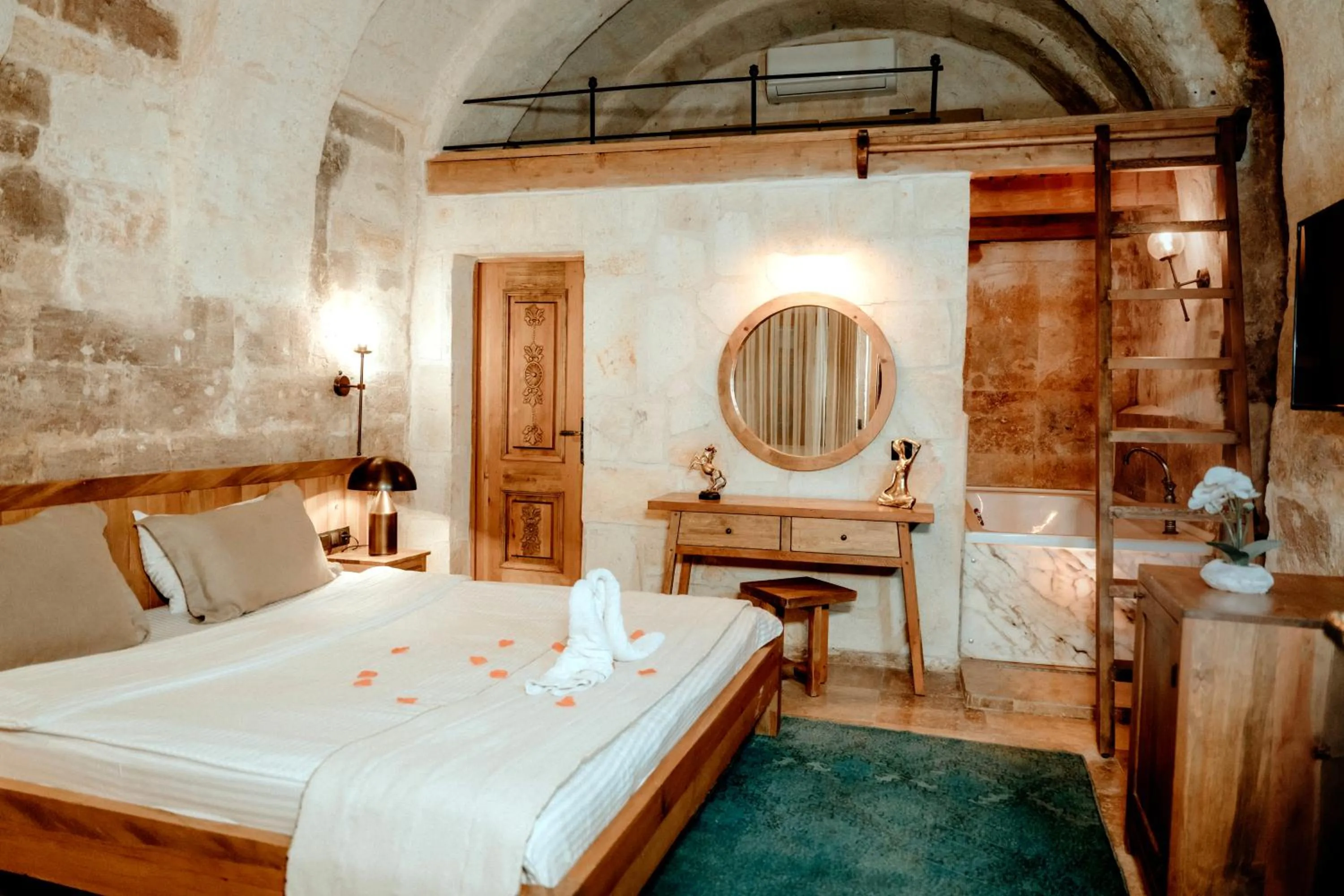 Bed in Cappadocia Alfa Cave Hotel