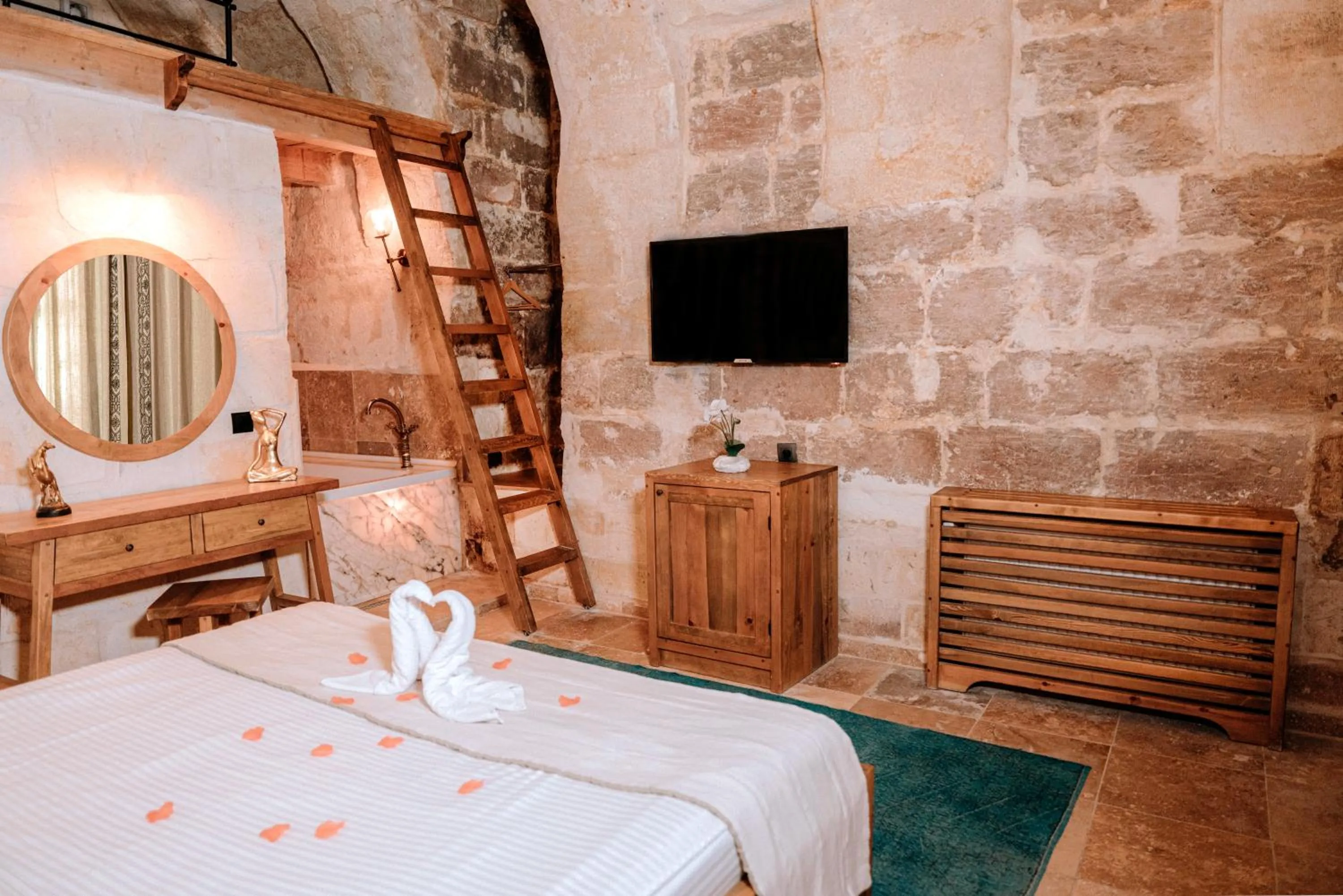 Bed in Cappadocia Alfa Cave Hotel