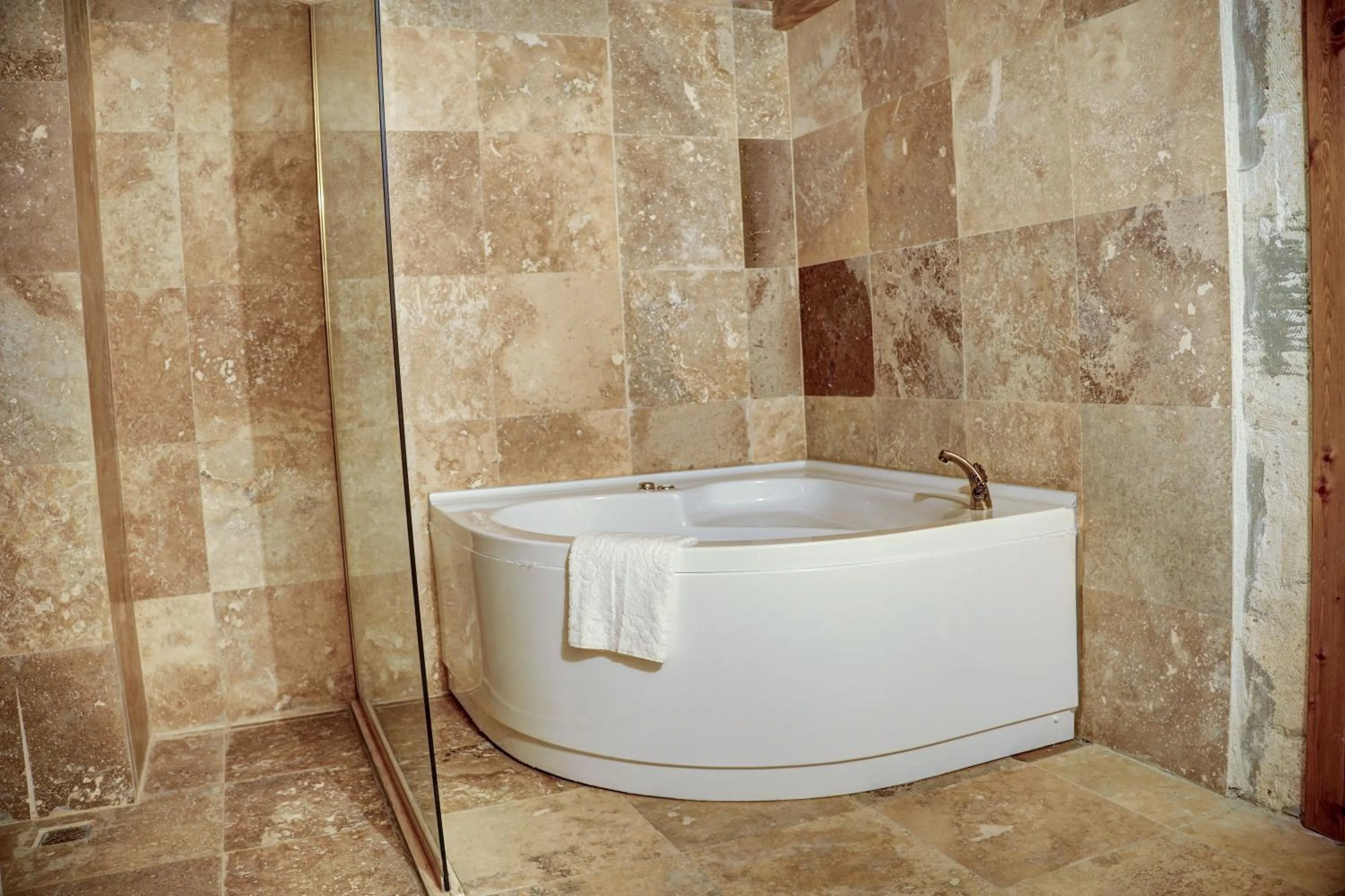 Shower in Cappadocia Alfa Cave Hotel