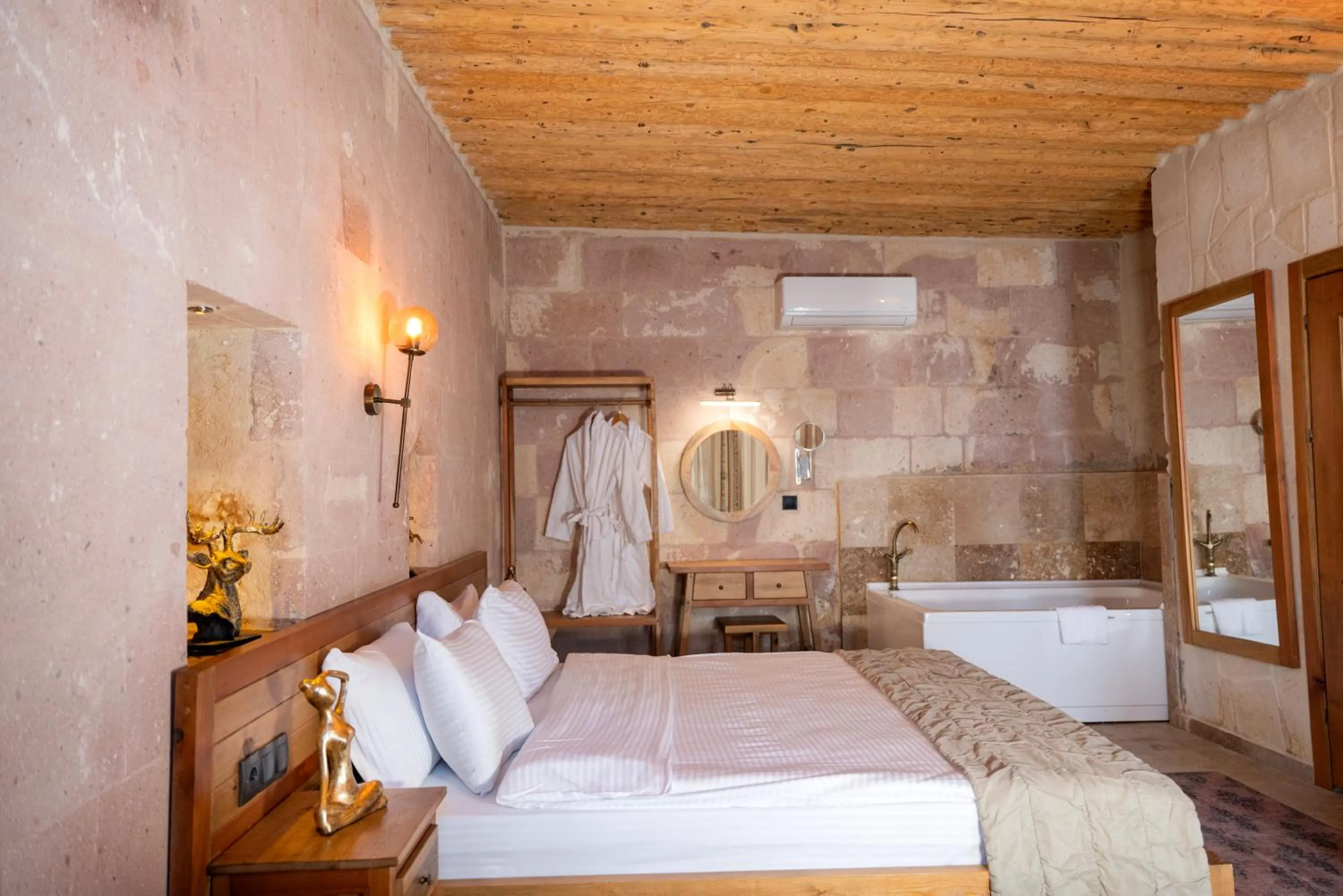 Bed in Cappadocia Alfa Cave Hotel