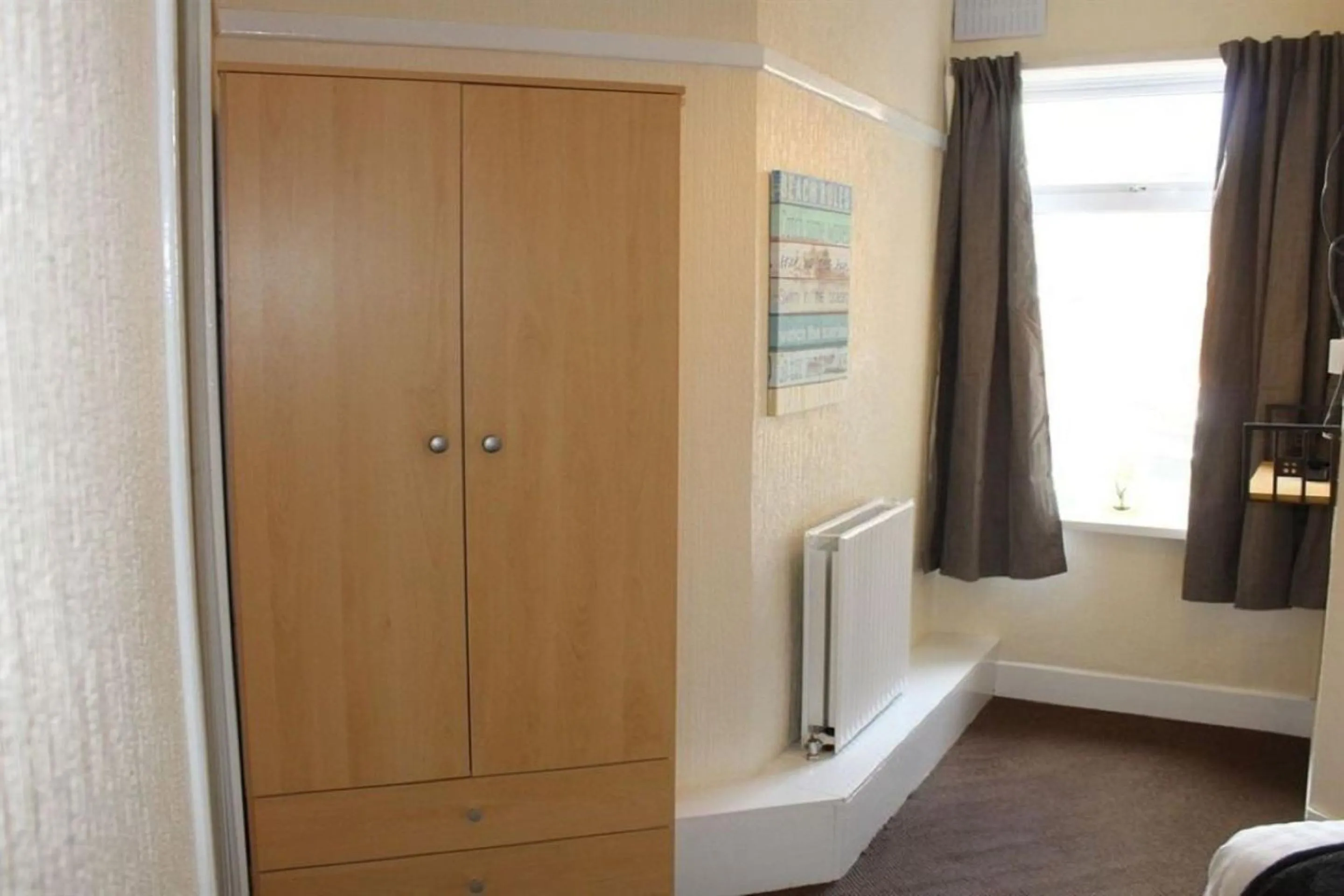 Lobby or reception in OYO The Sun Hotel