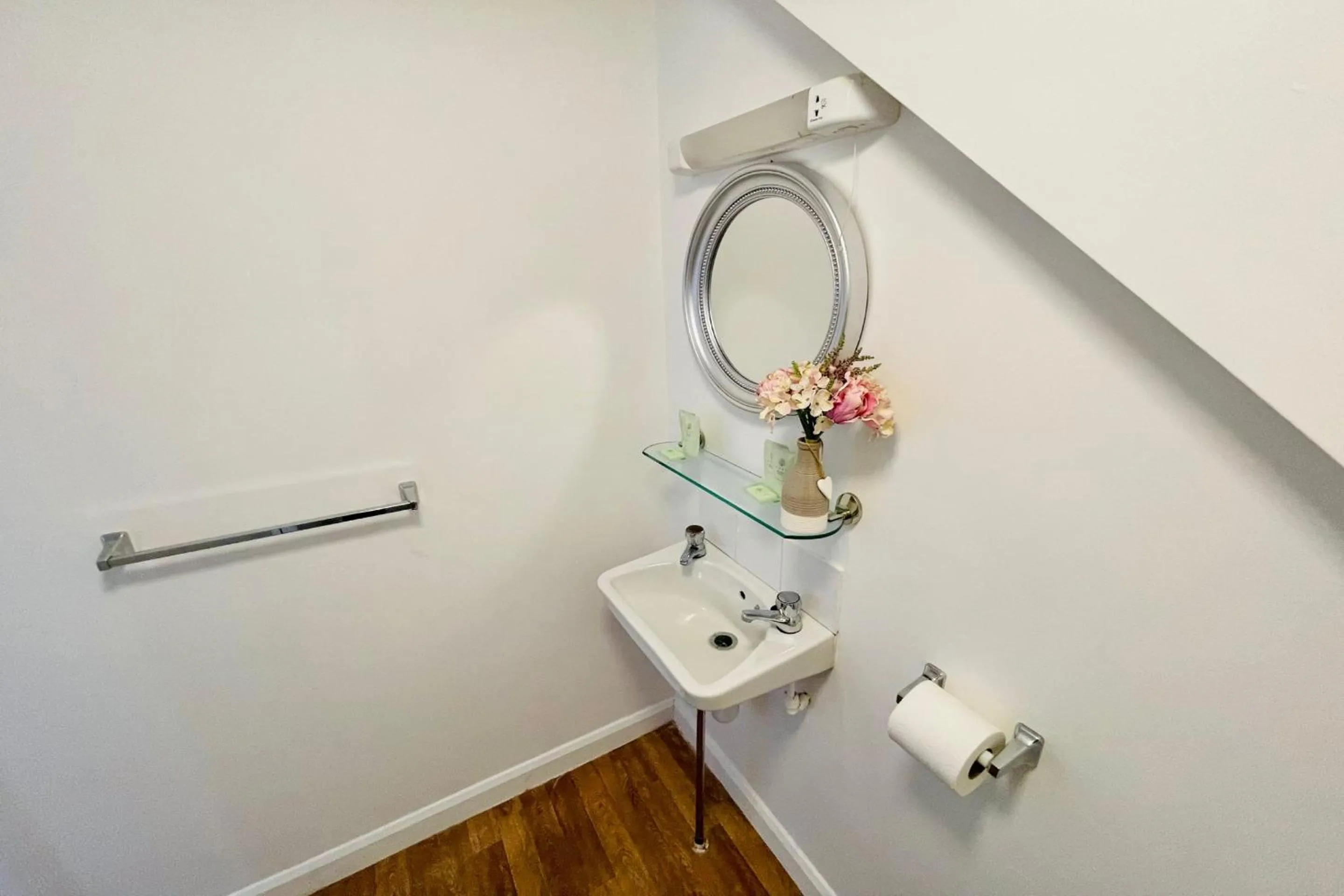 Bathroom in OYO The Sun Hotel