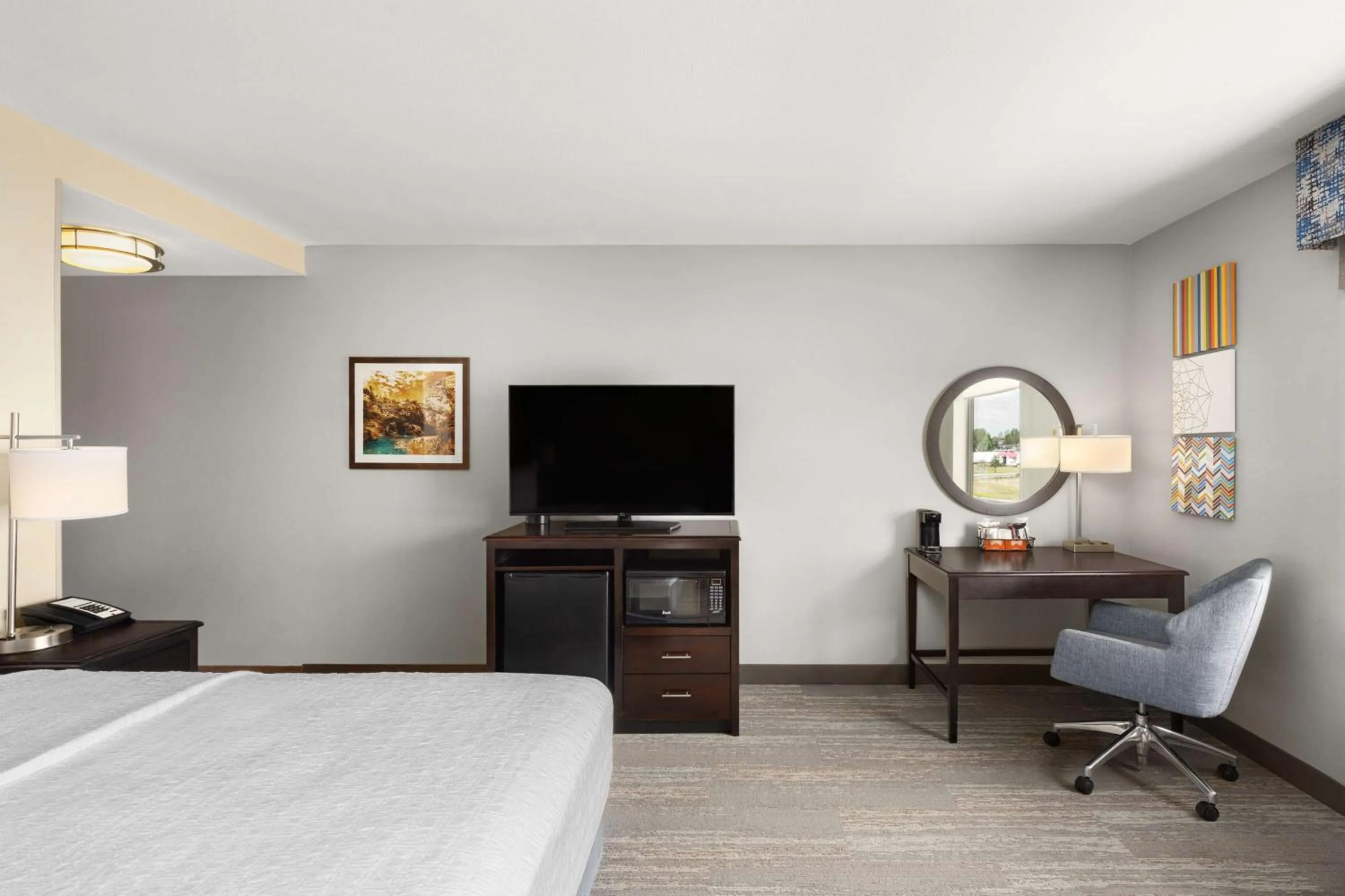 Bedroom, Bed in Hampton Inn & Suites Douglas