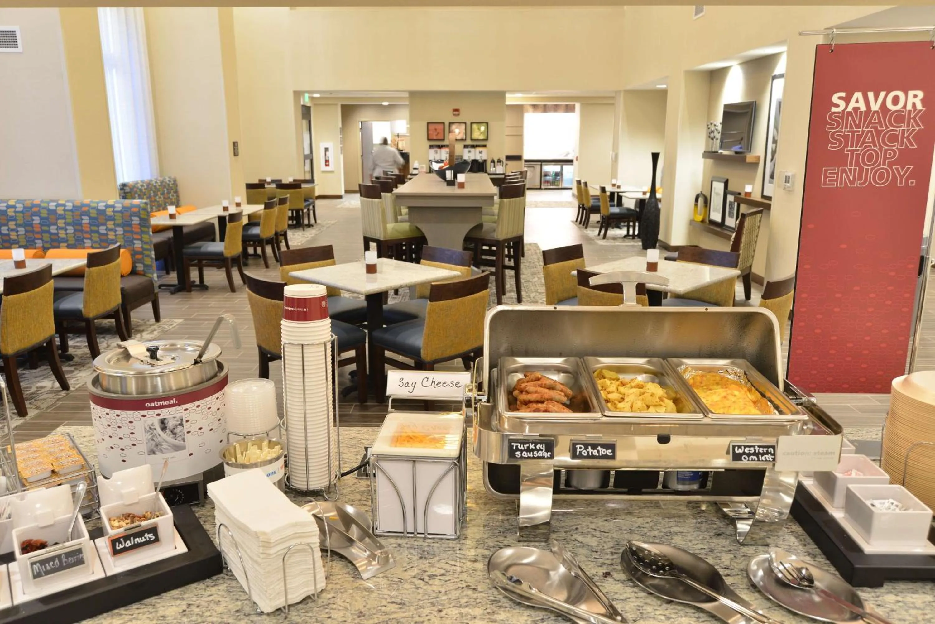 Restaurant/places to eat in Hampton Inn & Suites Chippewa Falls