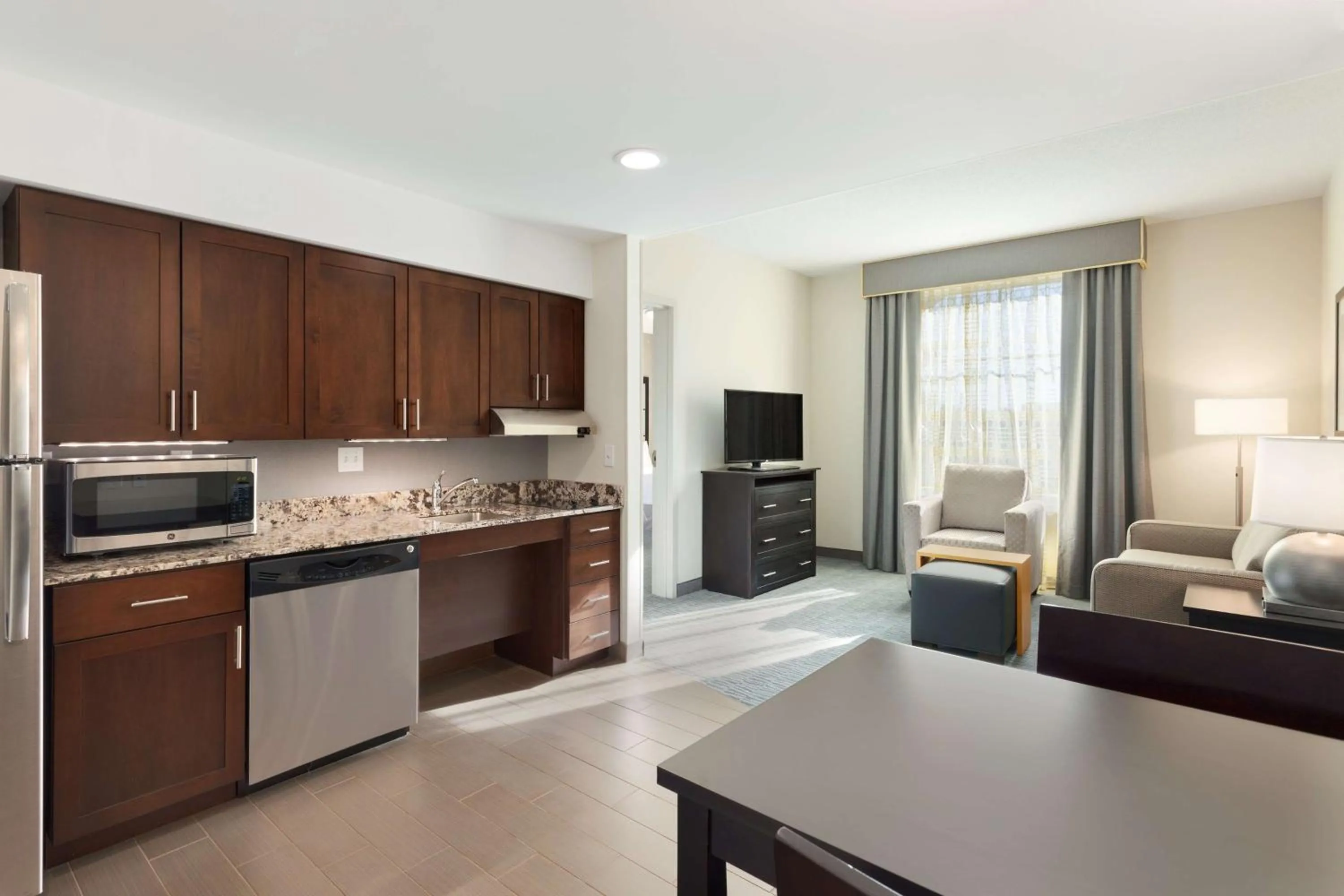 Kitchen or kitchenette in Homewood Suites by Hilton Frederick
