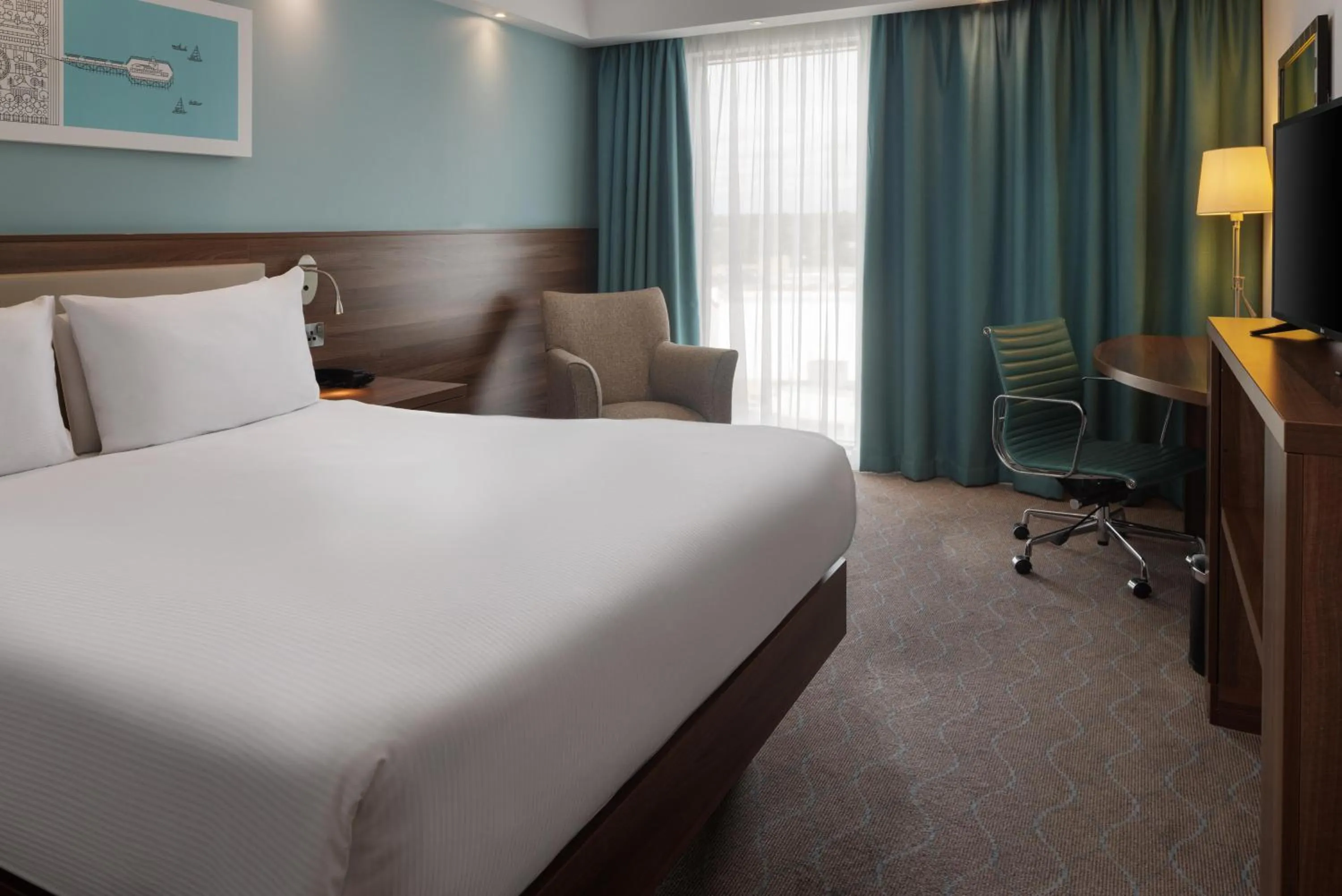 Bed in Hampton by Hilton Bournemouth